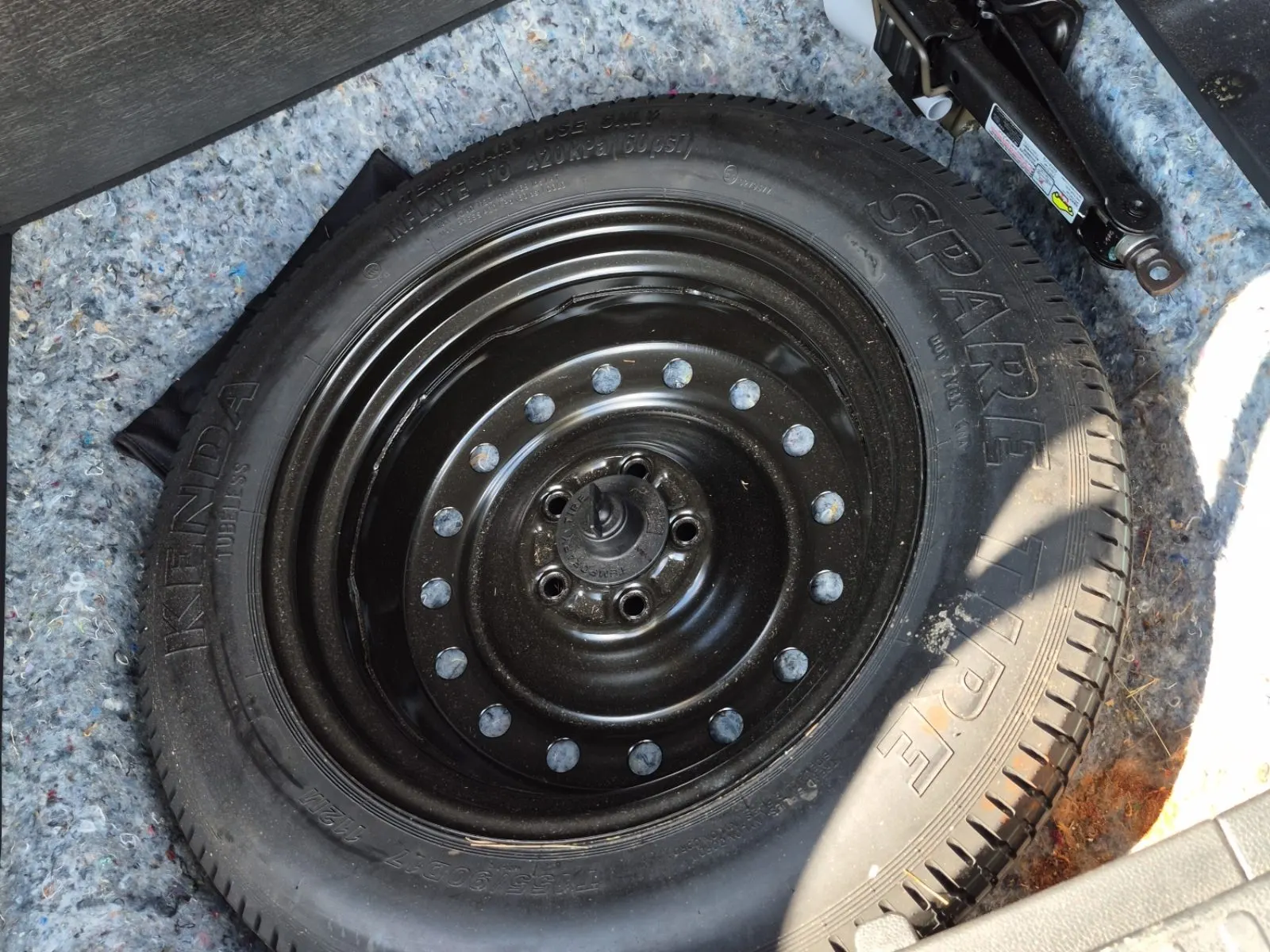 Spare Tire & Wheel Photo