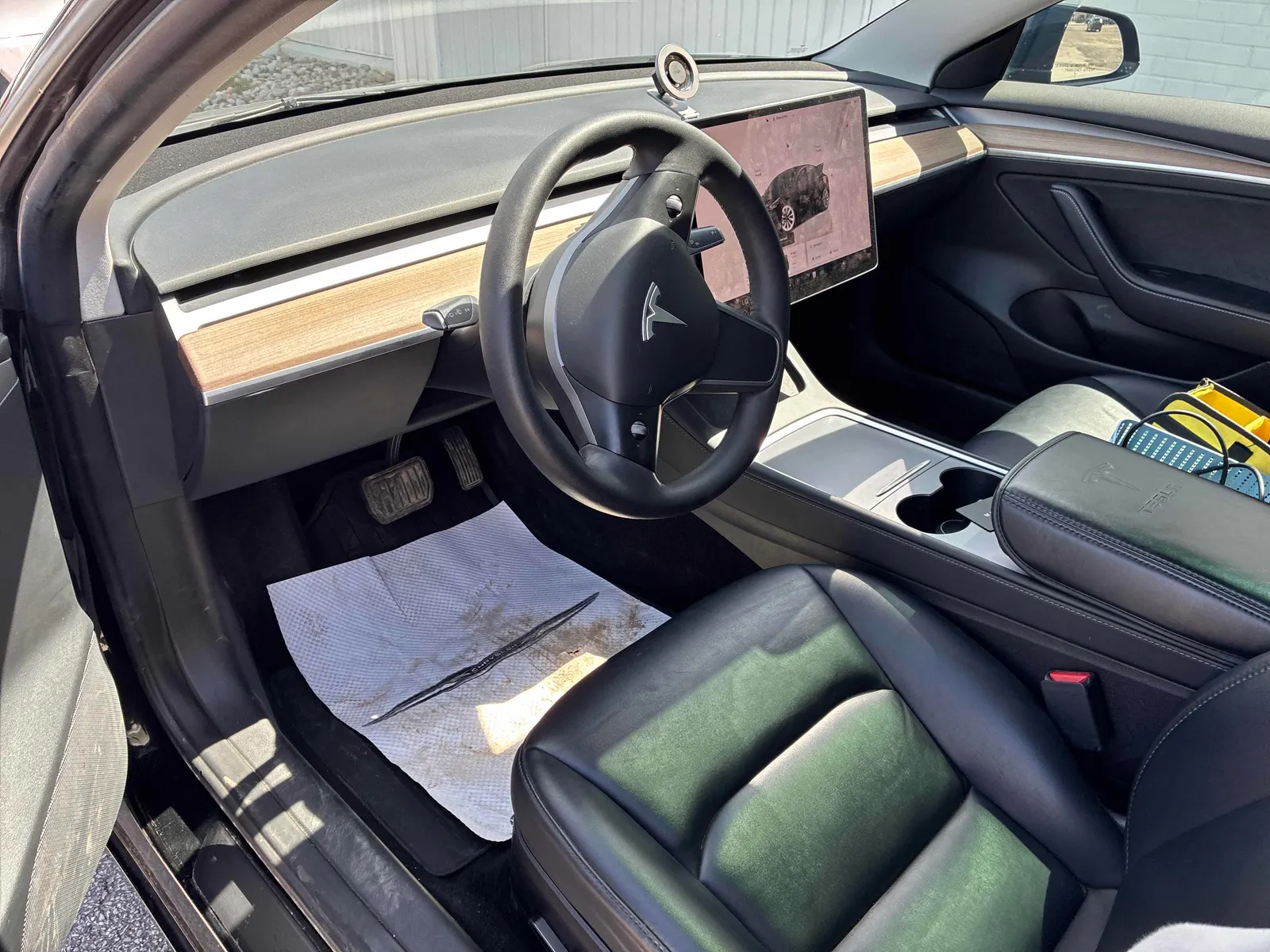 Interior driver side