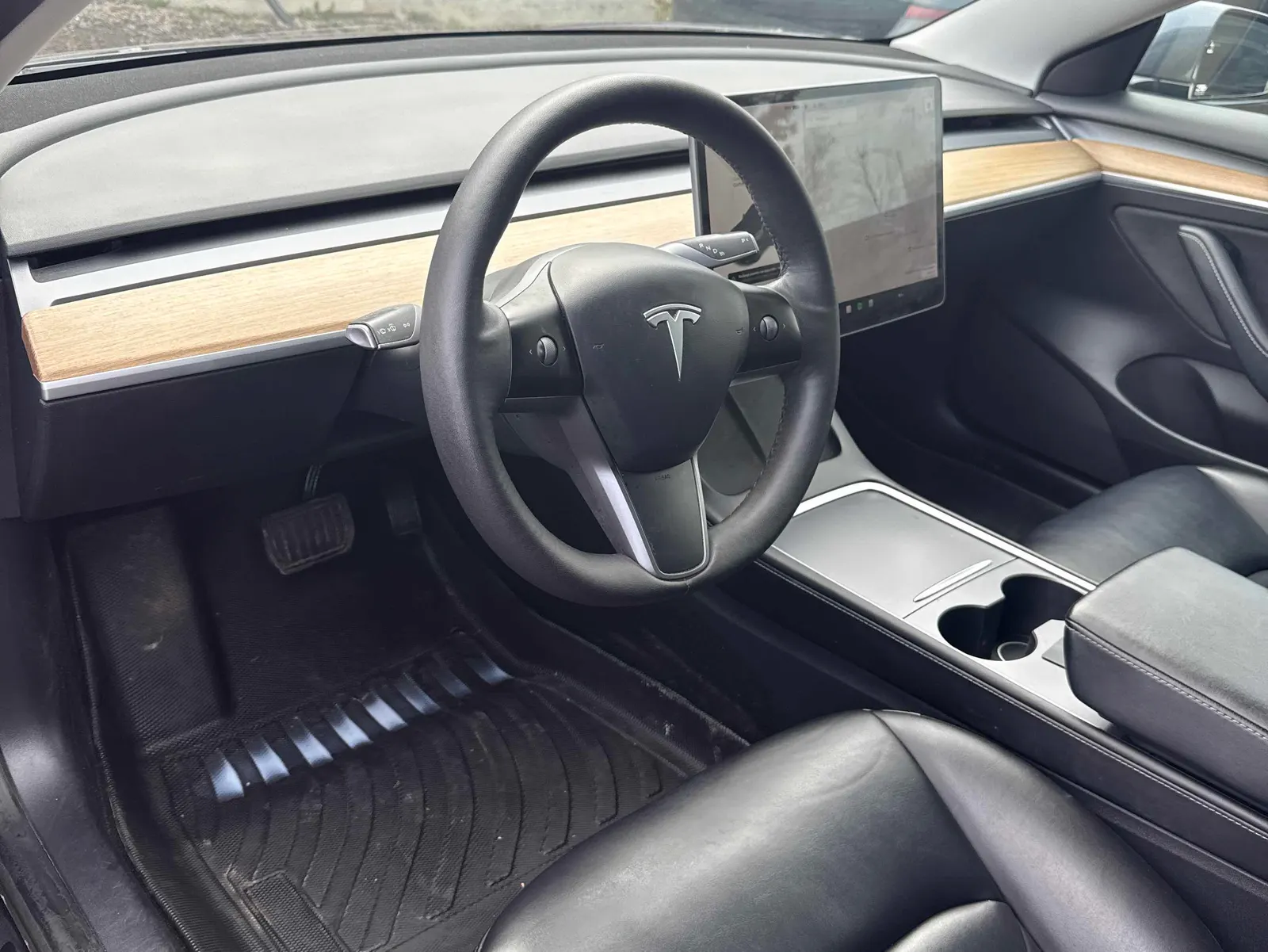 Interior driver side
