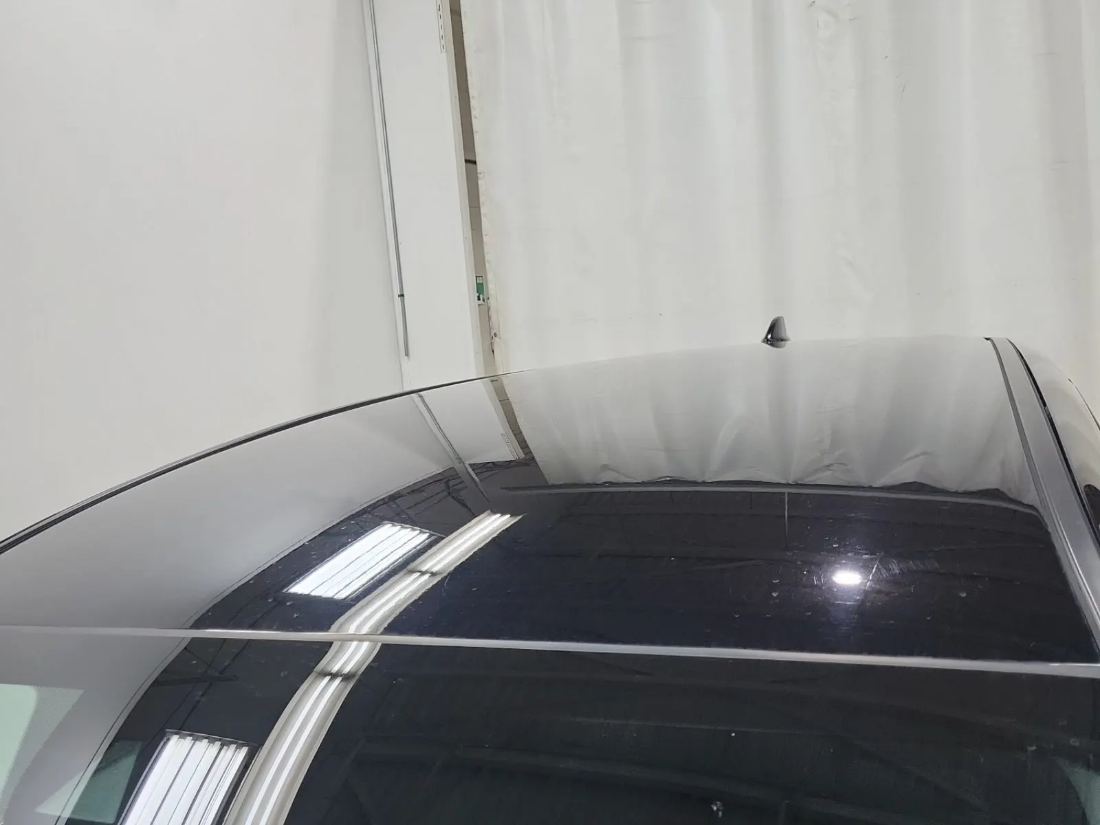Exterior Roof Photo