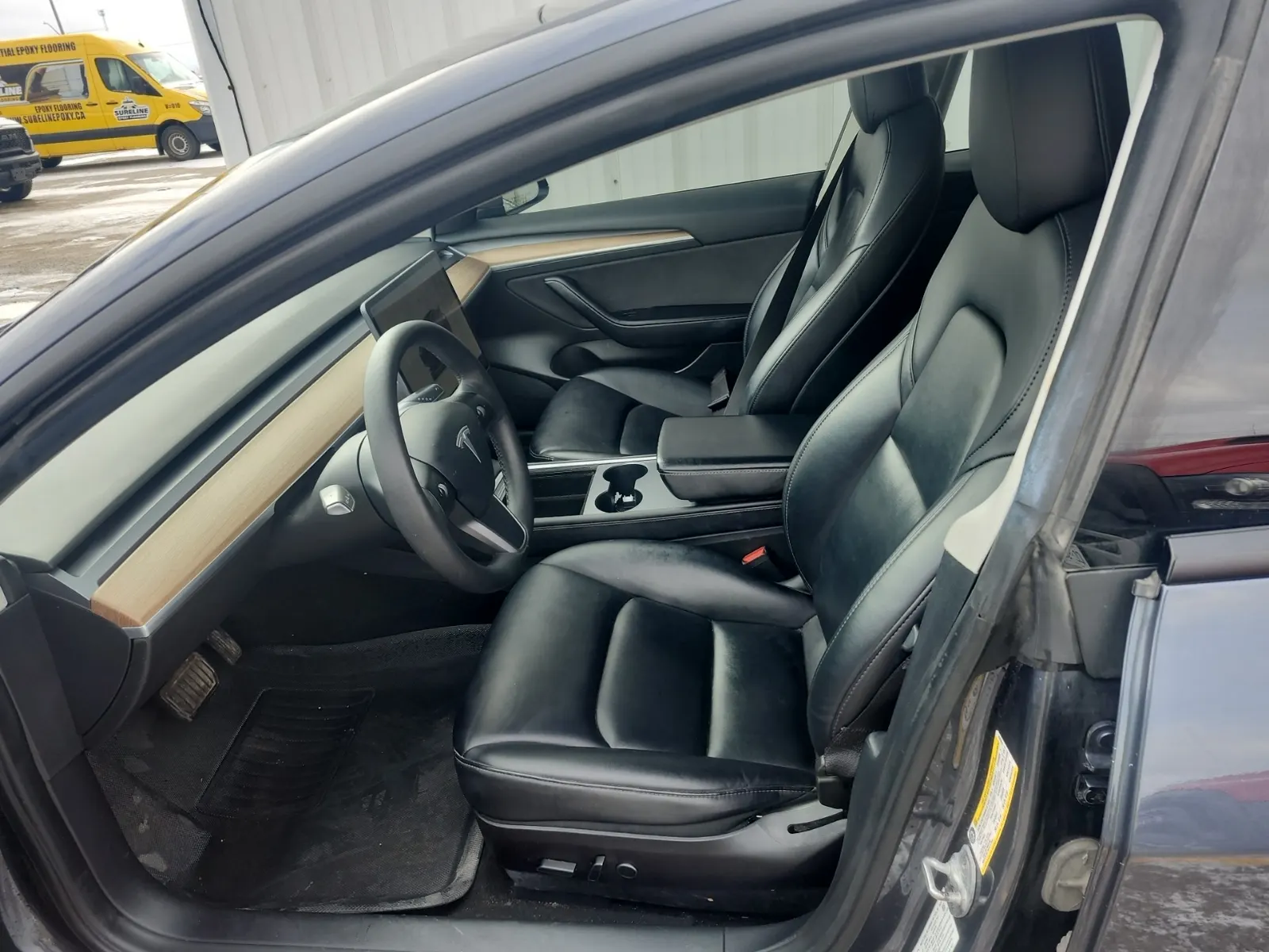 Front Interior Photo
