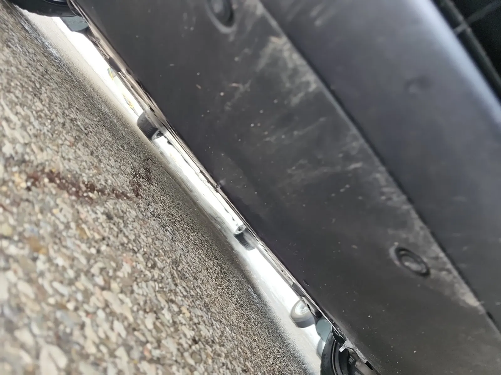 Undercarriage - Front Photo