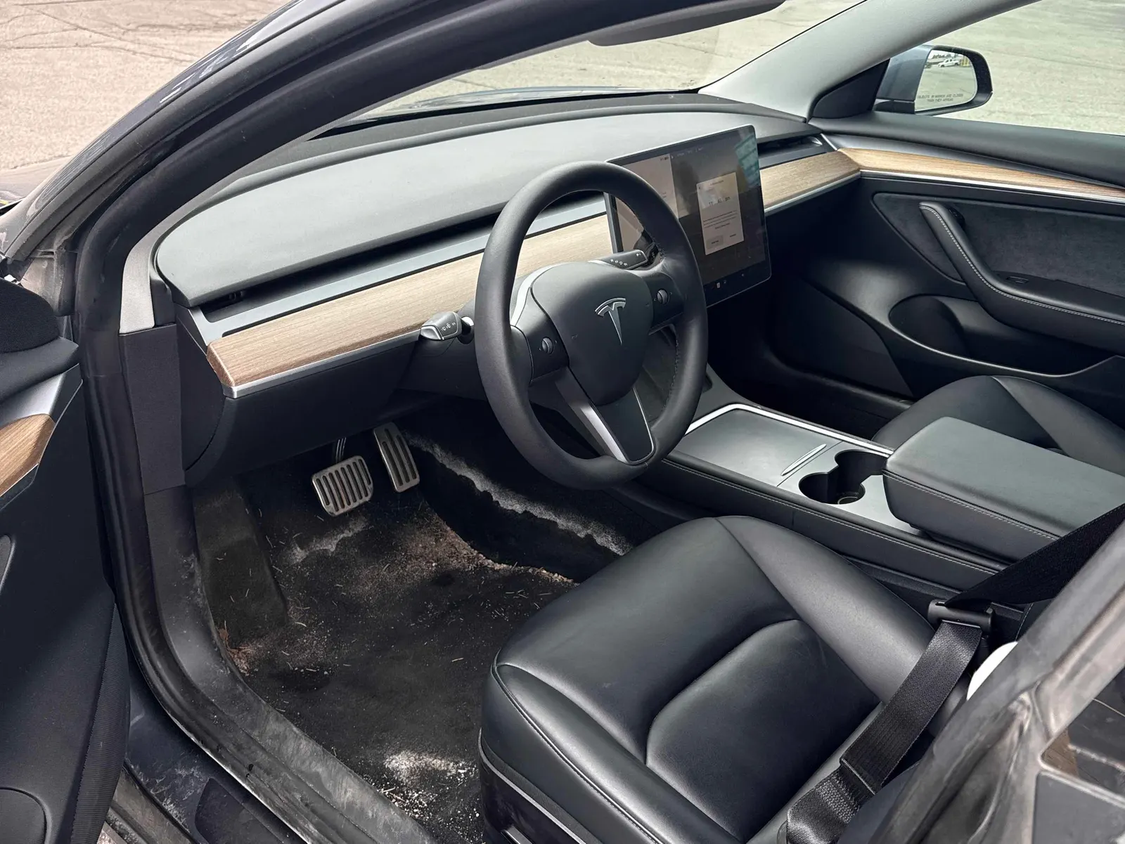 Interior driver side