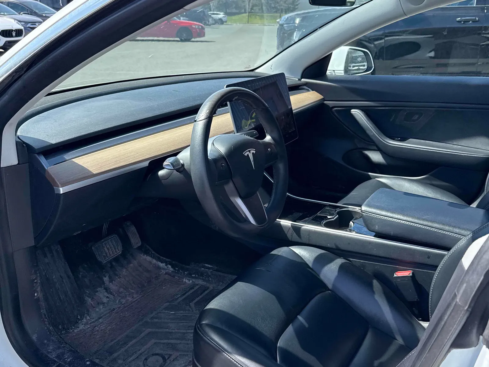 Interior driver side