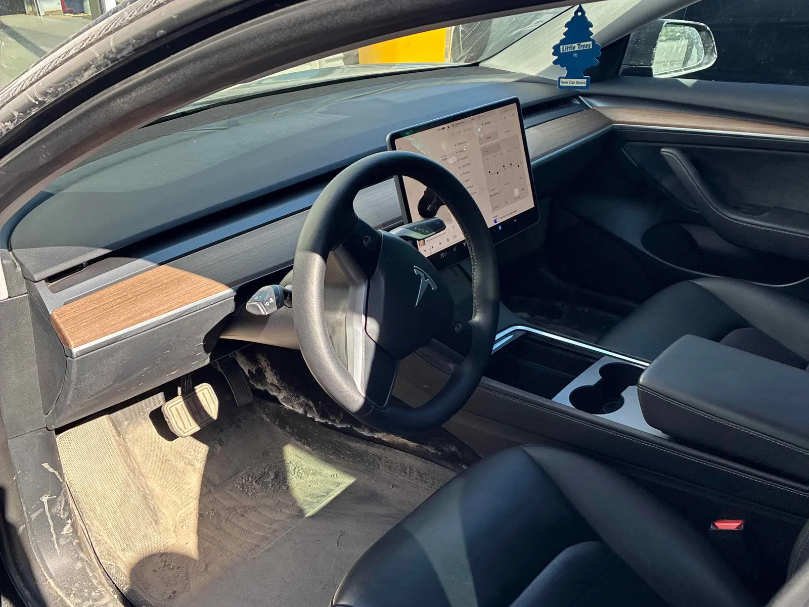 Interior driver side
