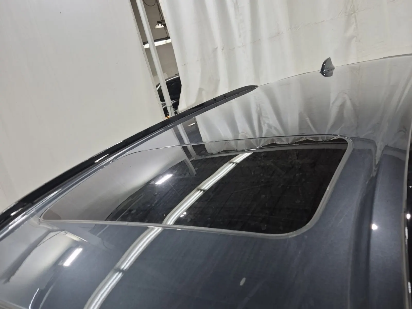 Exterior Roof Photo