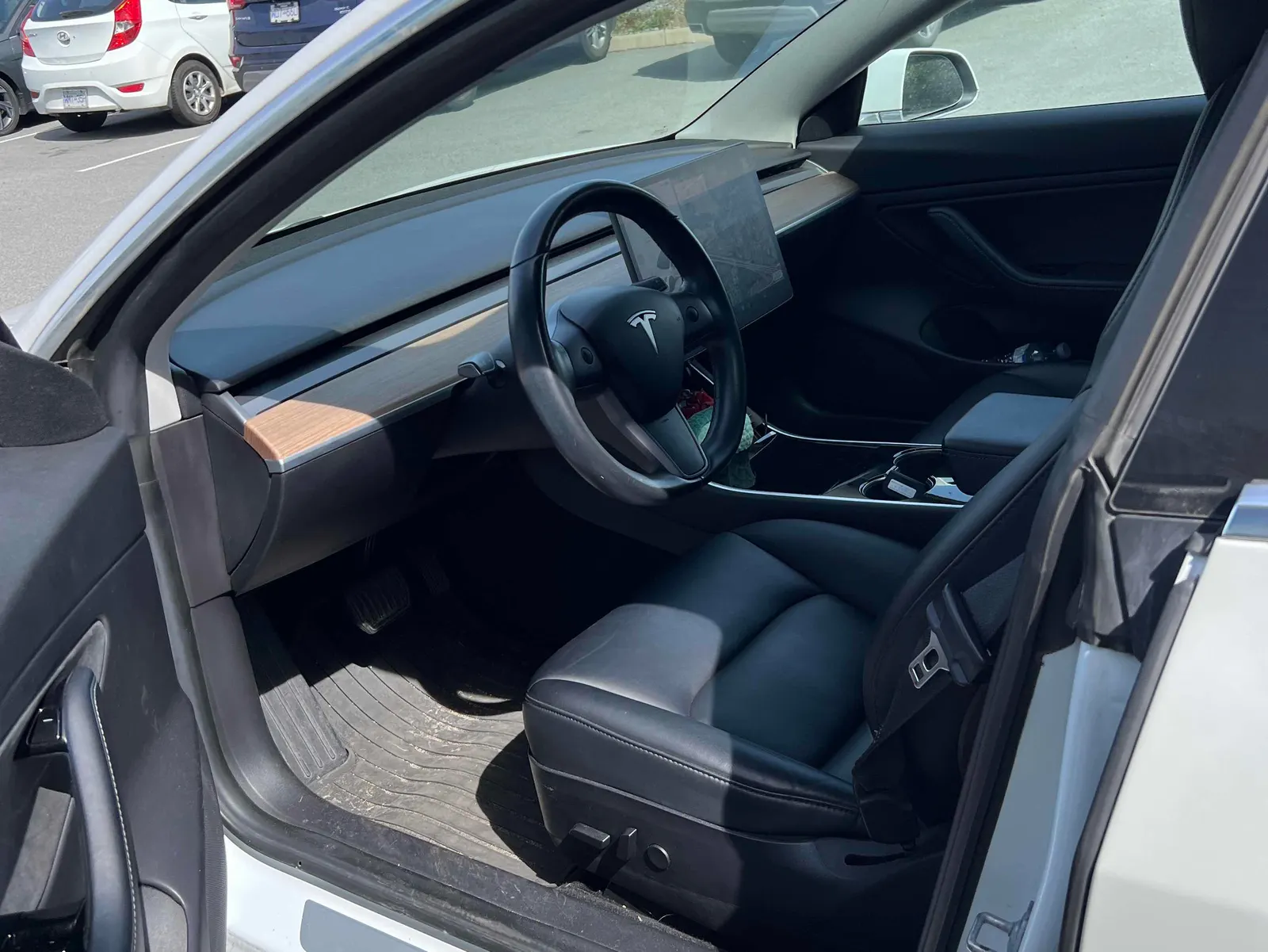 Interior driver side