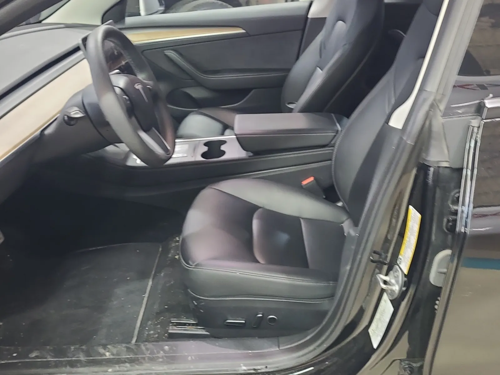 Interior driver side
