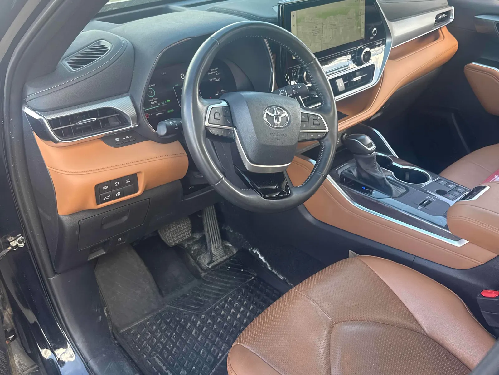 Interior driver side