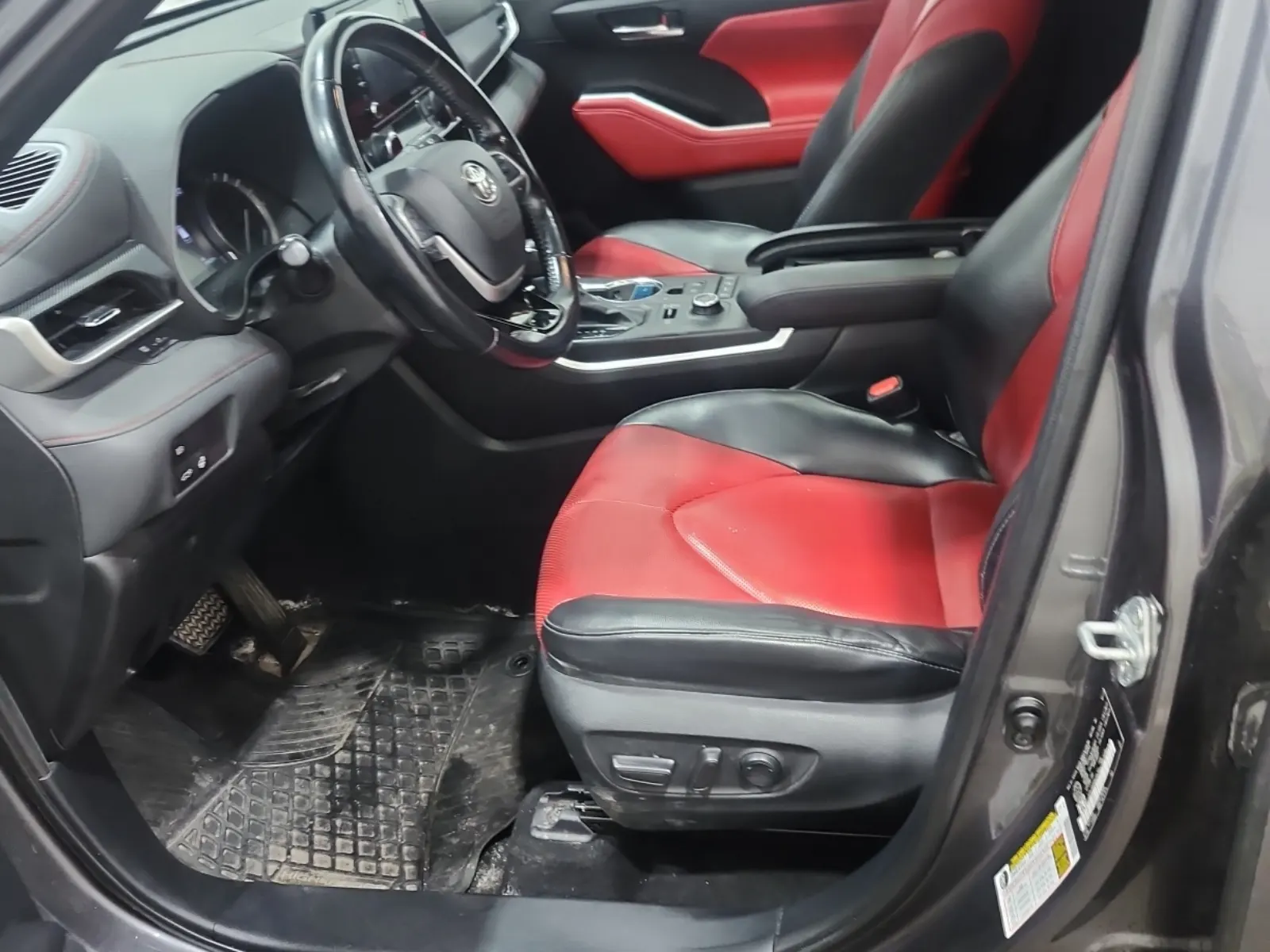 Front Interior Photo
