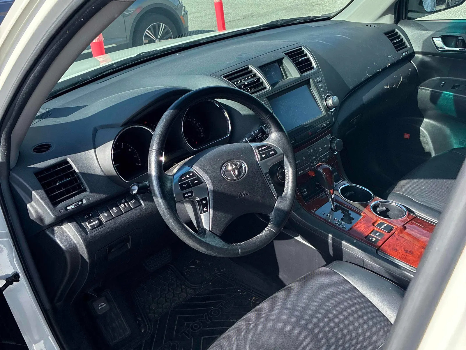 Interior driver side