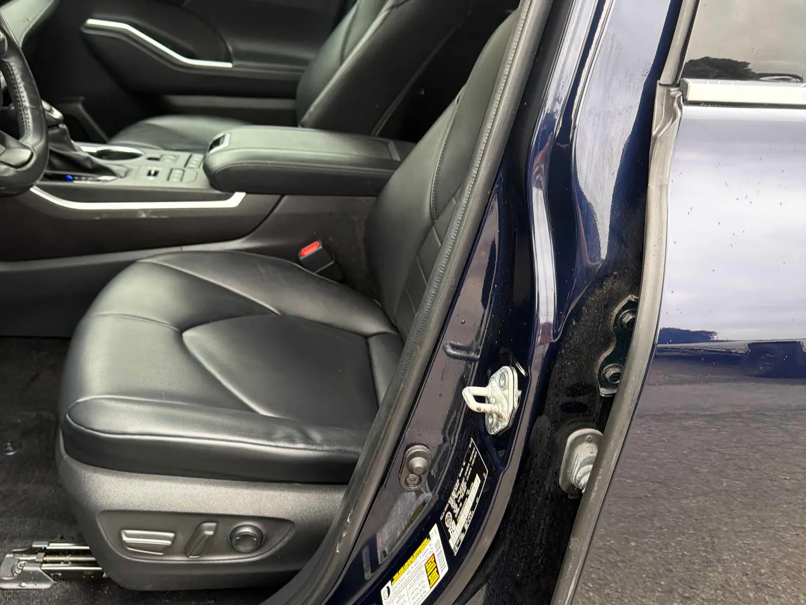 Interior driver side