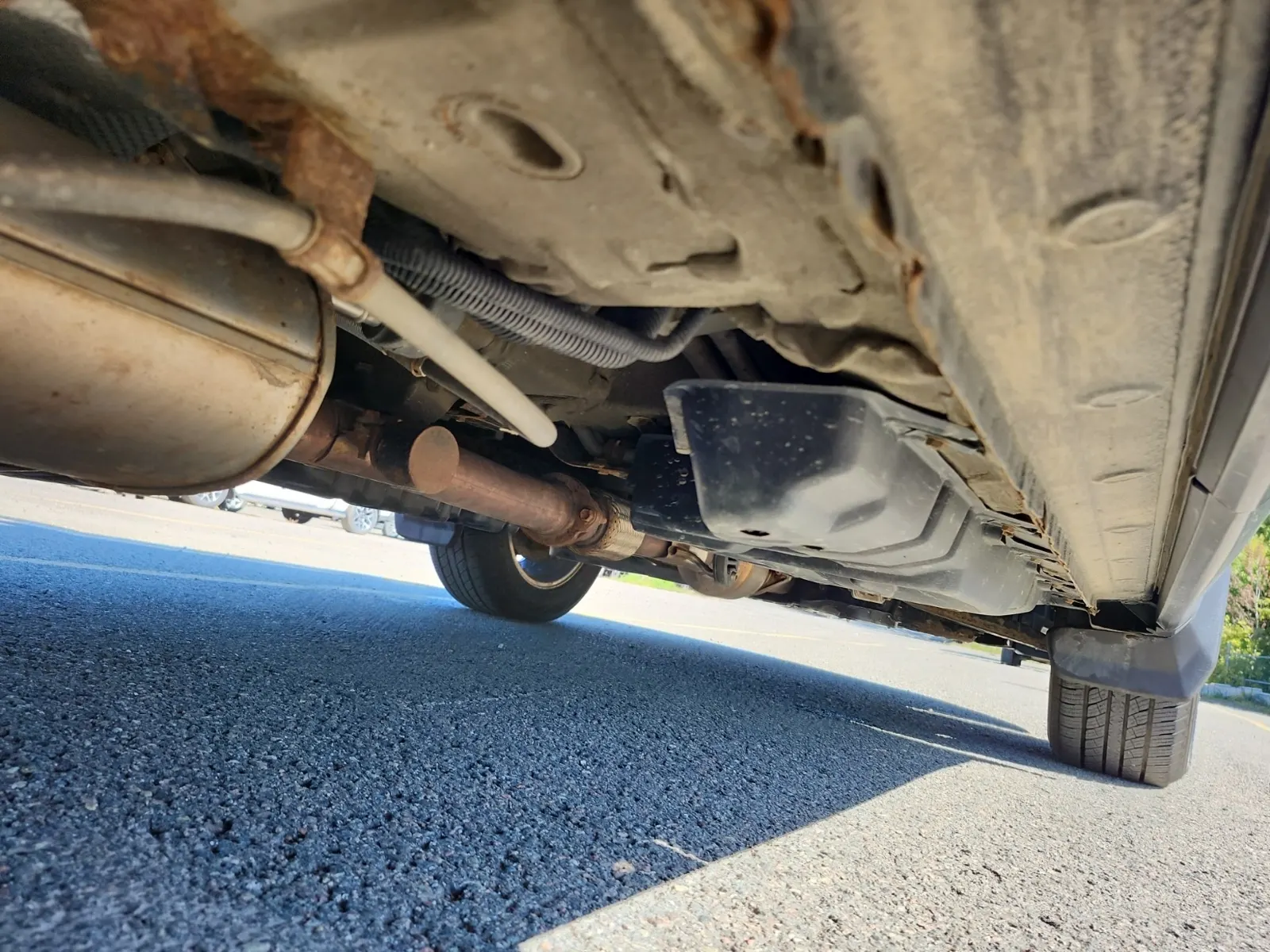Undercarriage - Passenger Photo