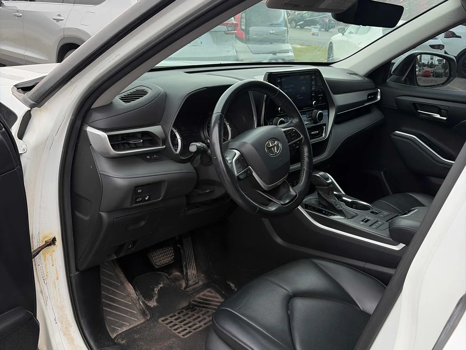 Interior driver side