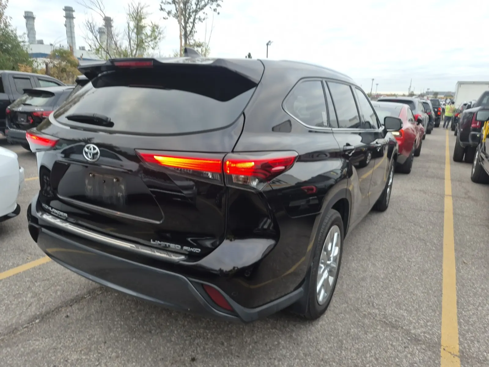 Passenger Rear 3/4 Photo