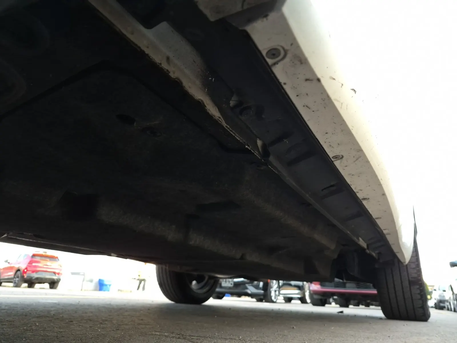 Undercarriage - Driver Photo