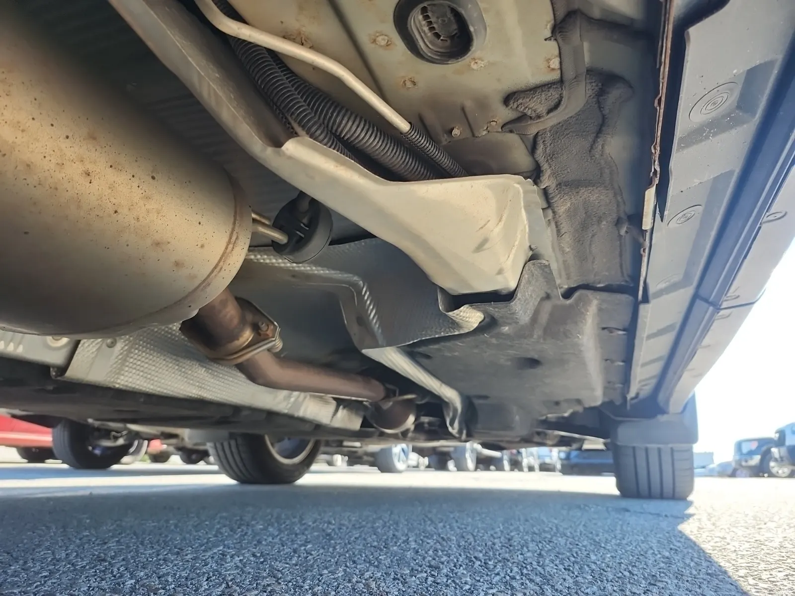 Undercarriage - Passenger Photo