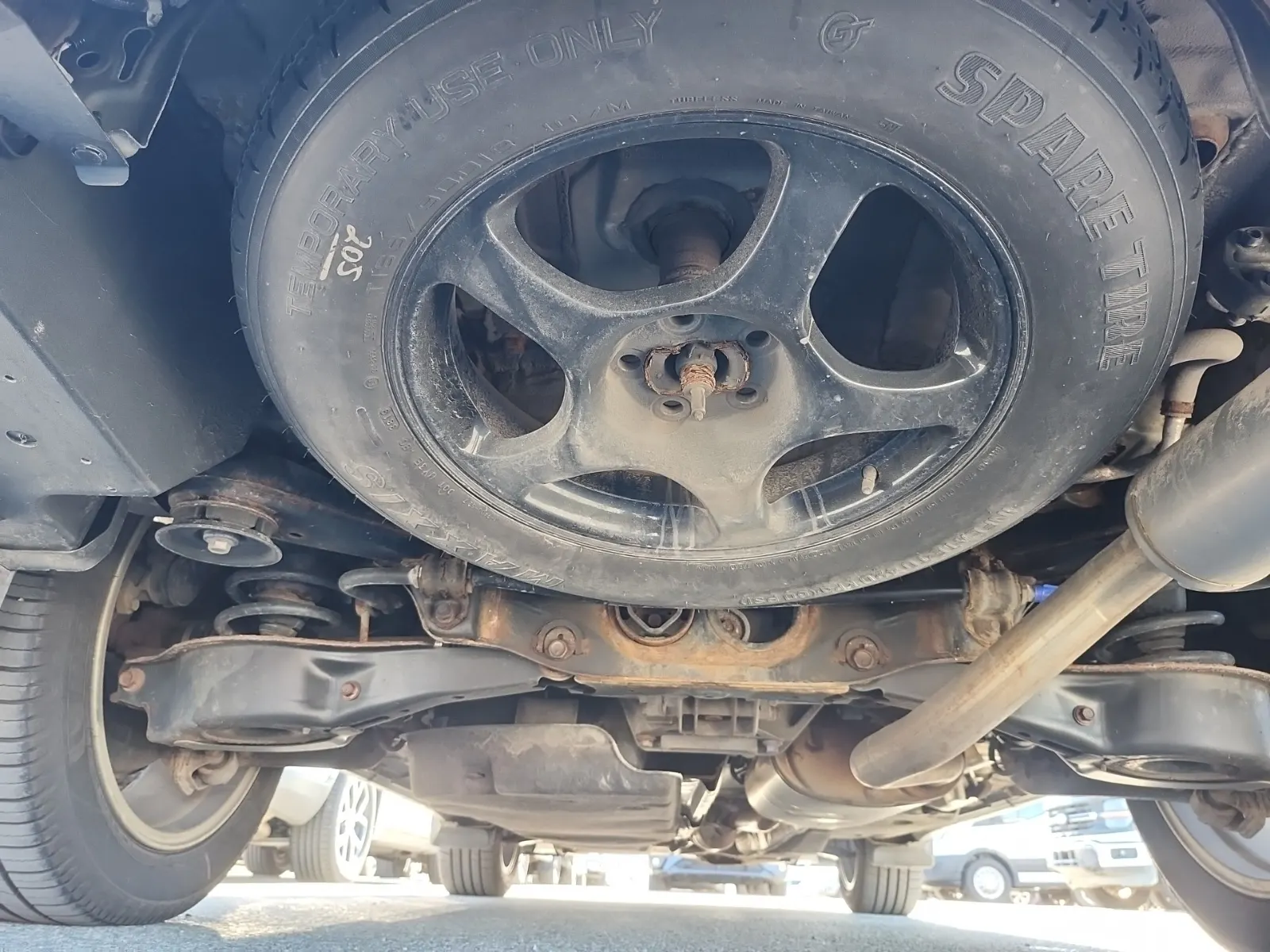 Spare Tire & Wheel Photo
