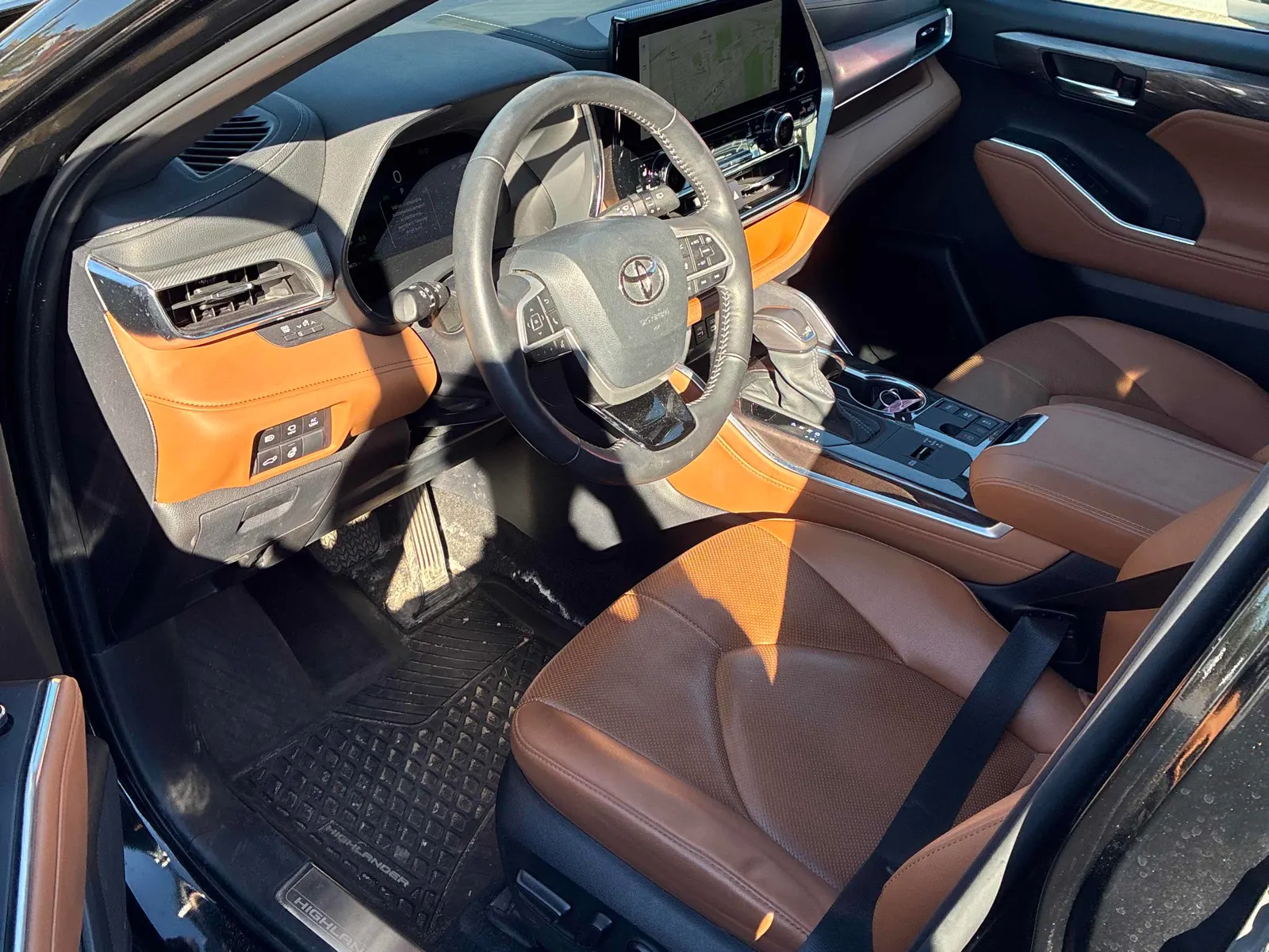 Interior driver side