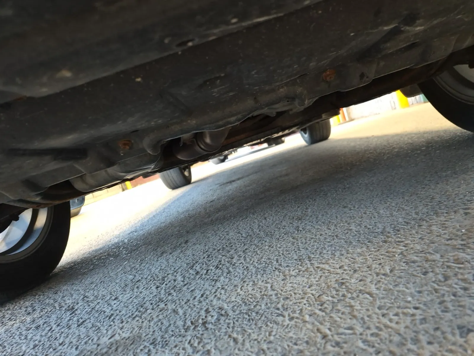 Undercarriage - Front Photo