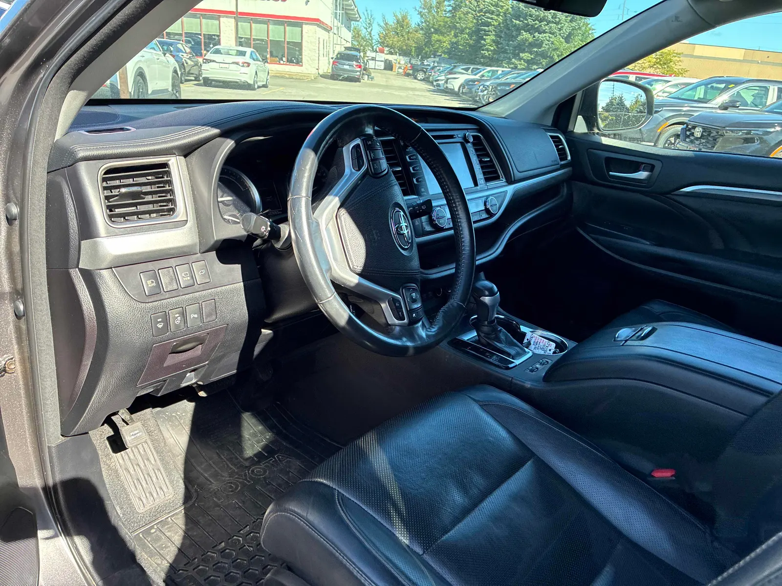 Interior driver side