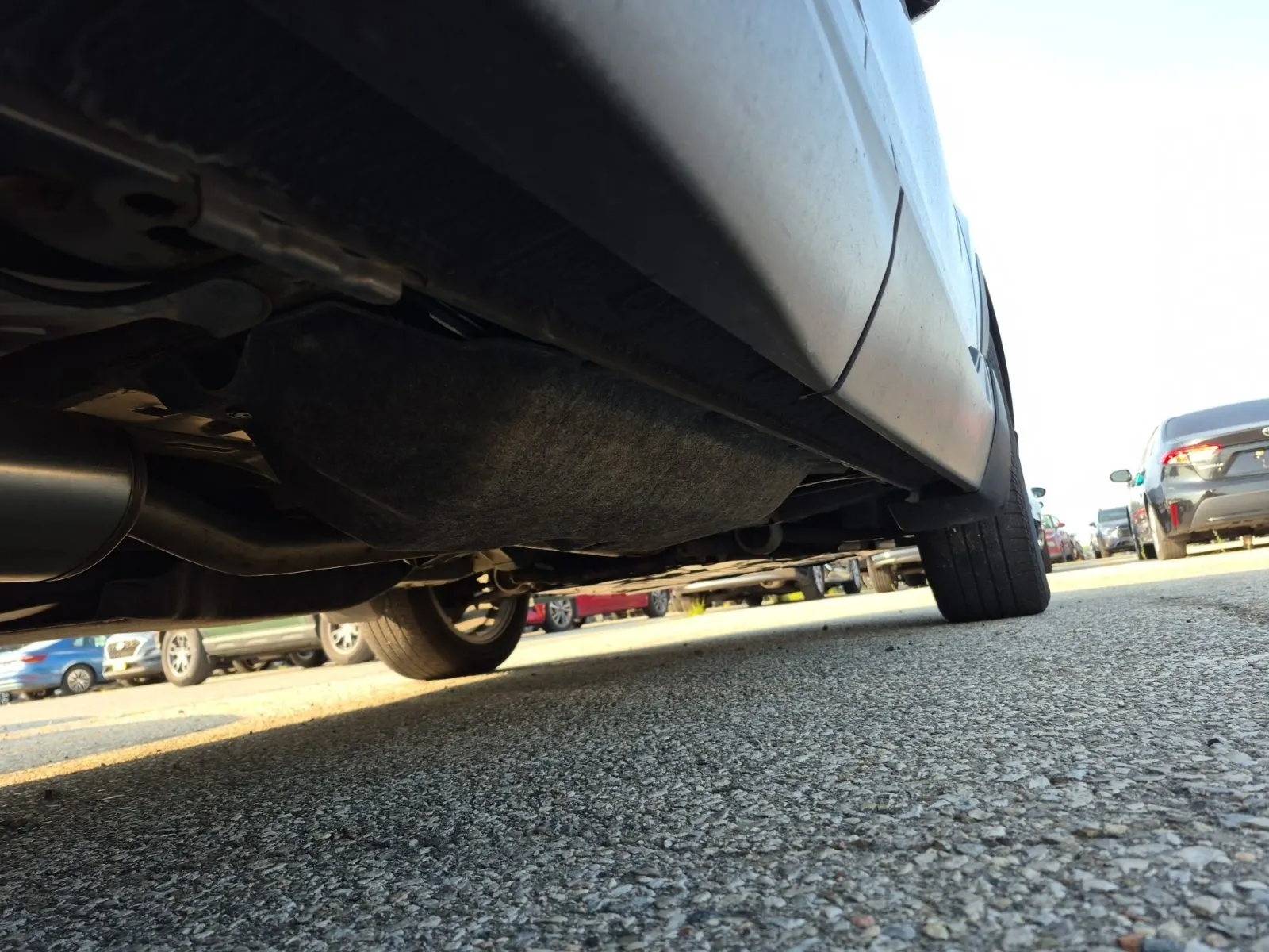 Undercarriage - Passenger Photo