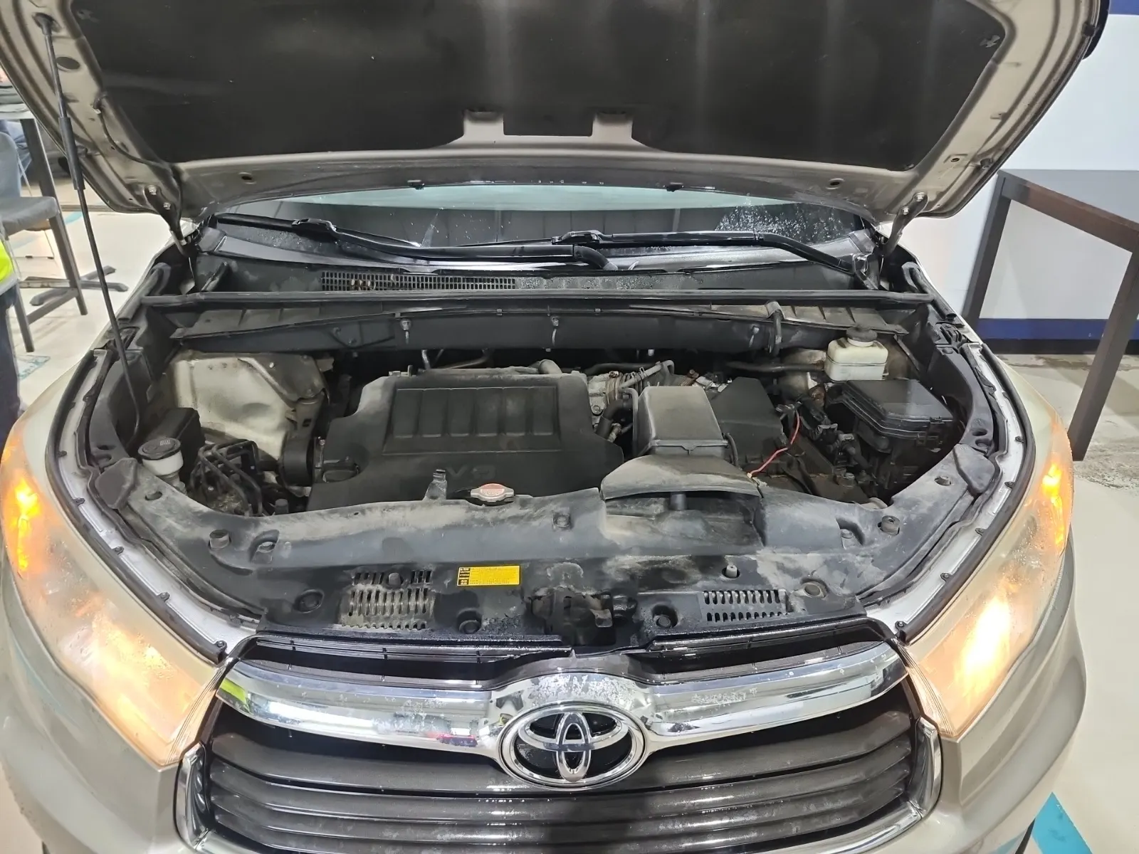 Engine Photo