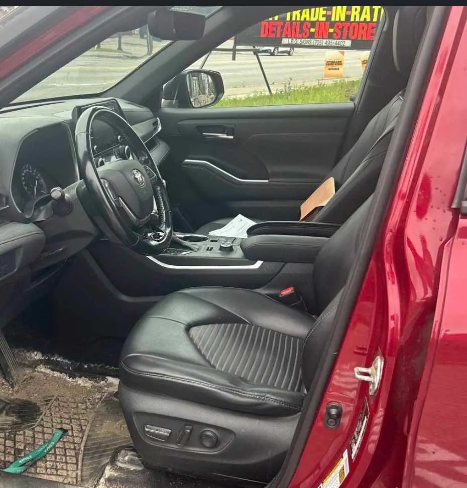 Interior driver side