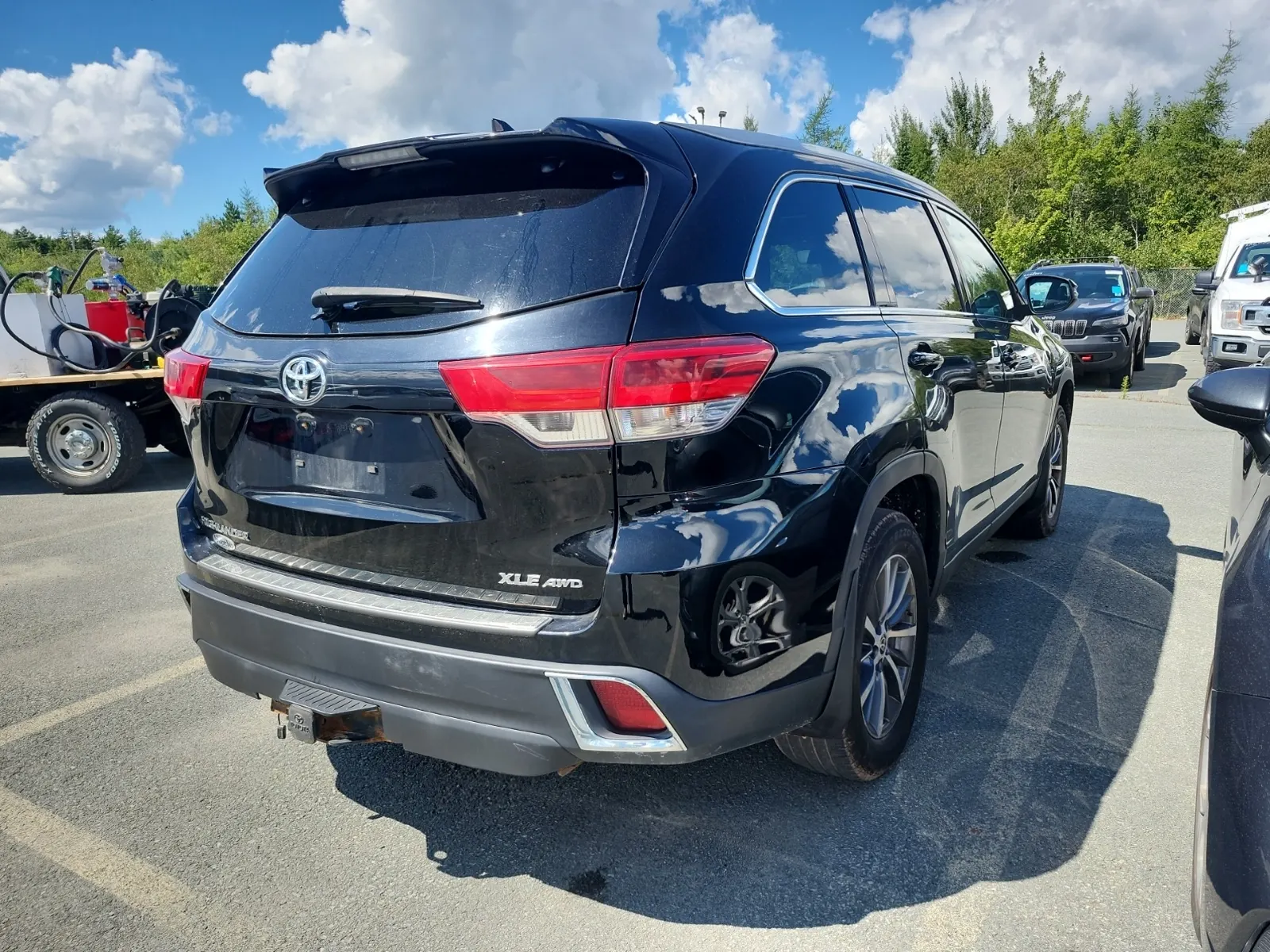 Passenger Rear 3/4 Photo