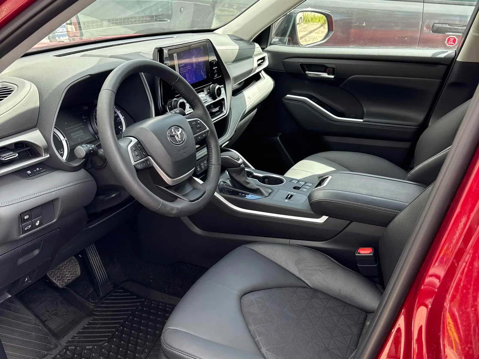 Interior driver side