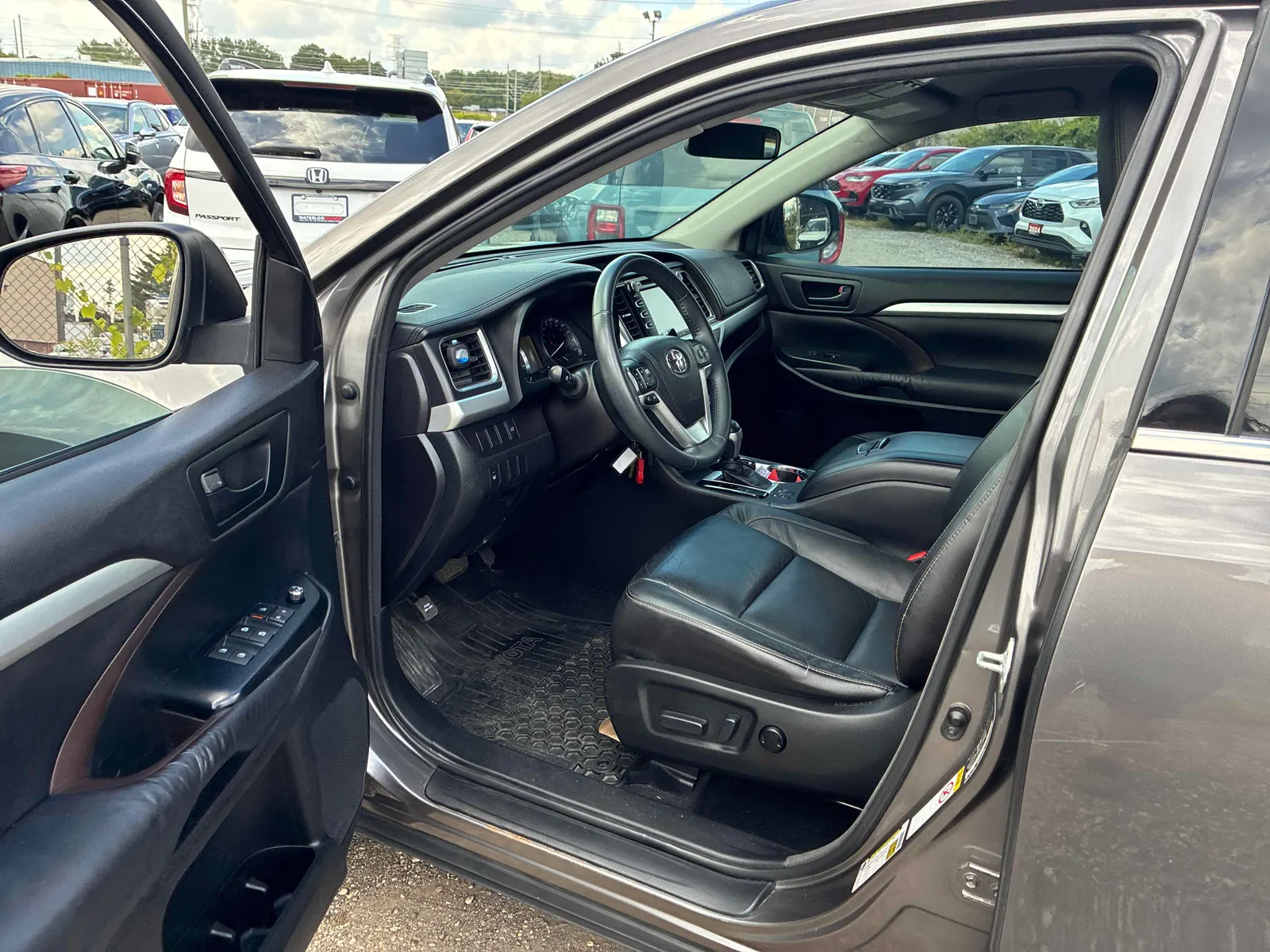 Interior driver side