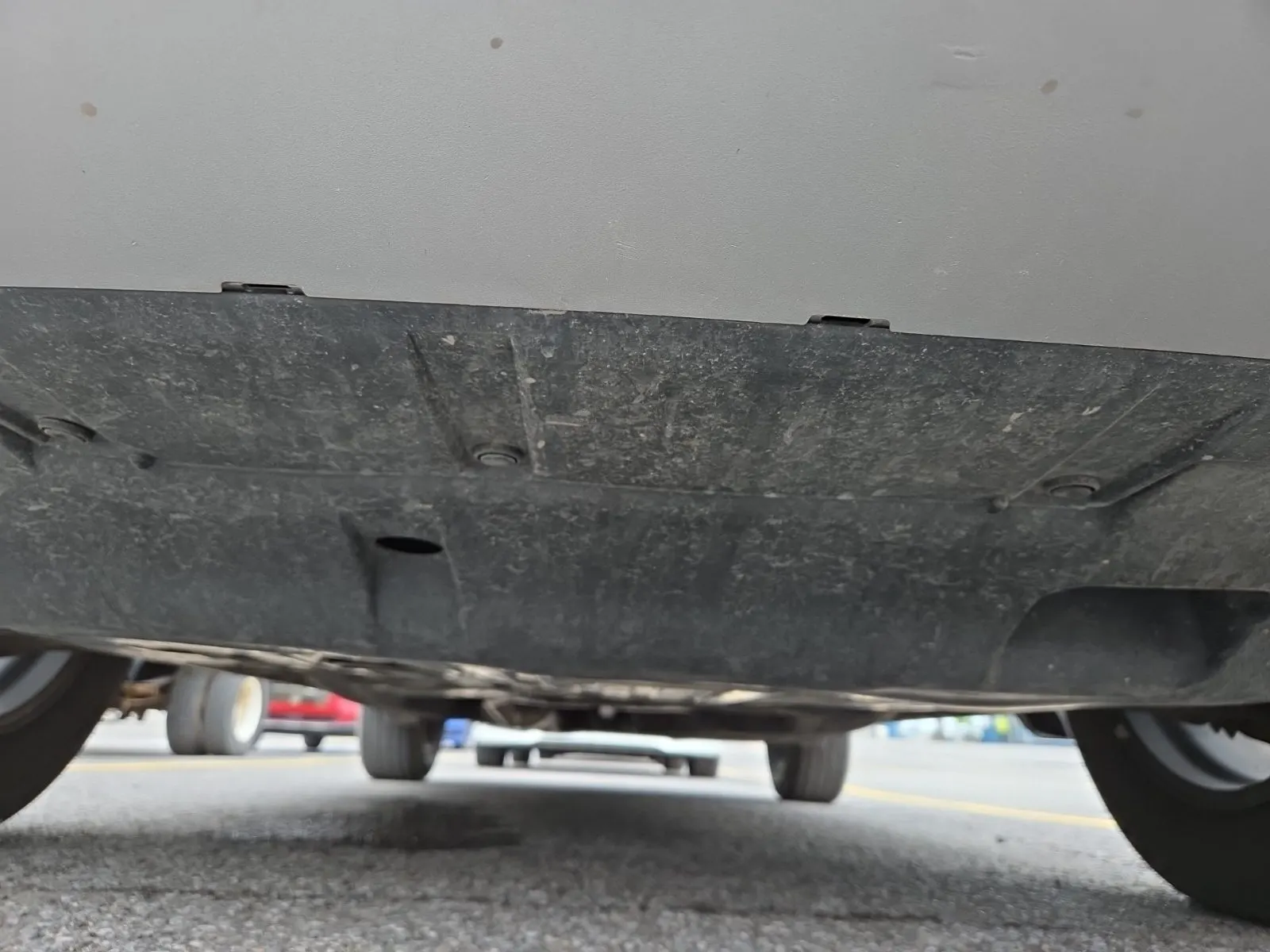 Undercarriage - Front Photo