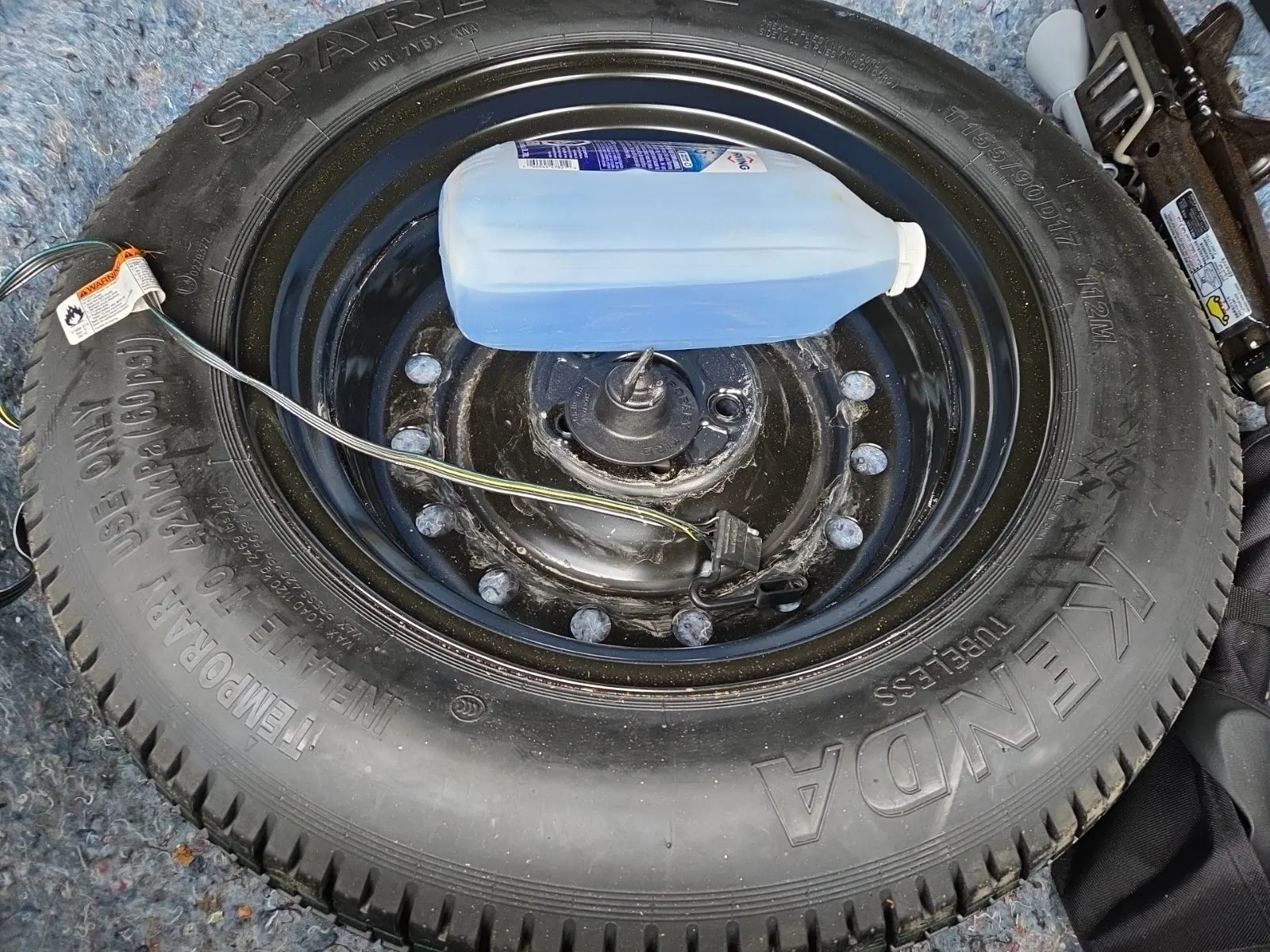 Spare Tire & Wheel Photo