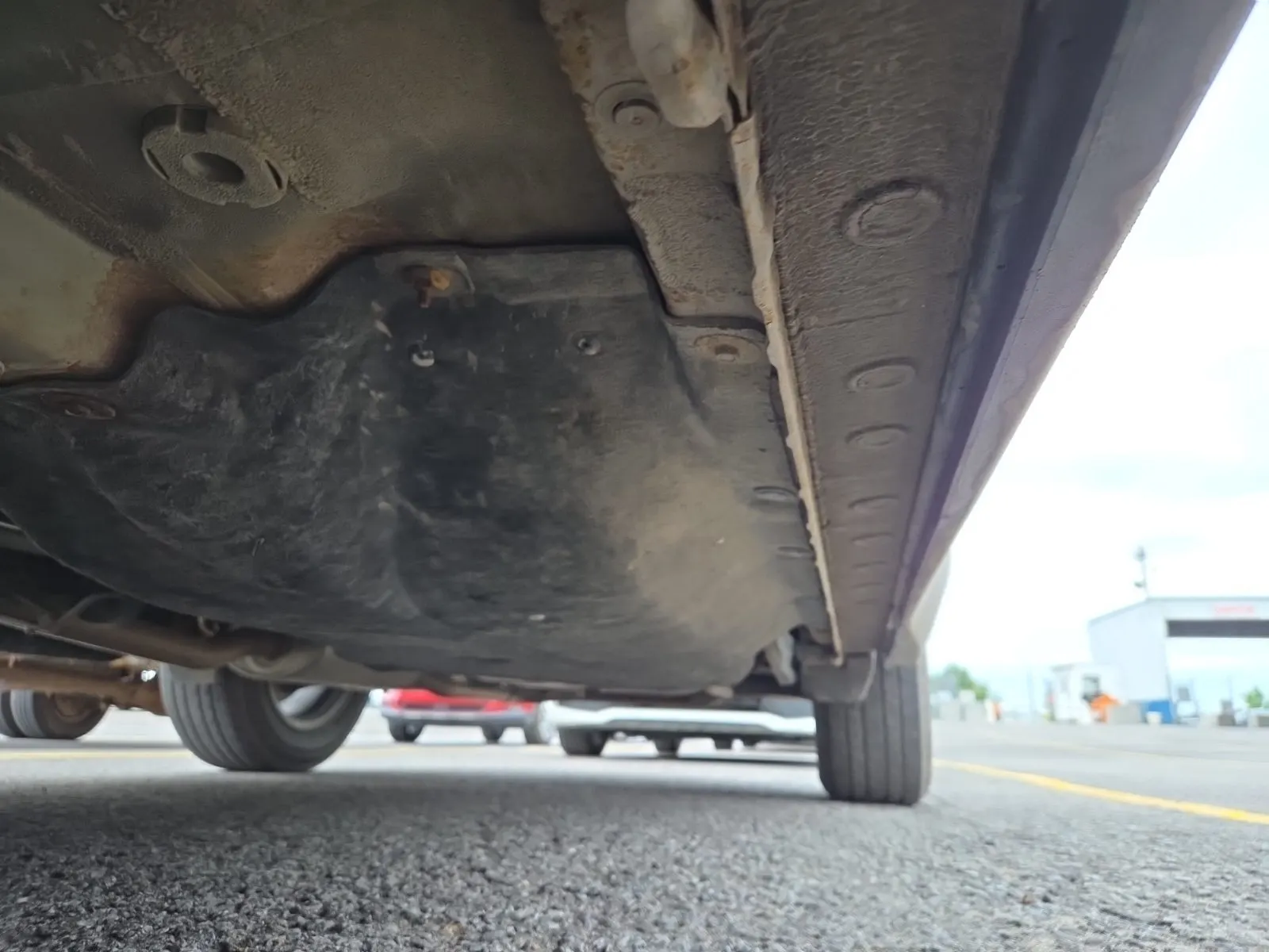 Undercarriage - Driver Photo