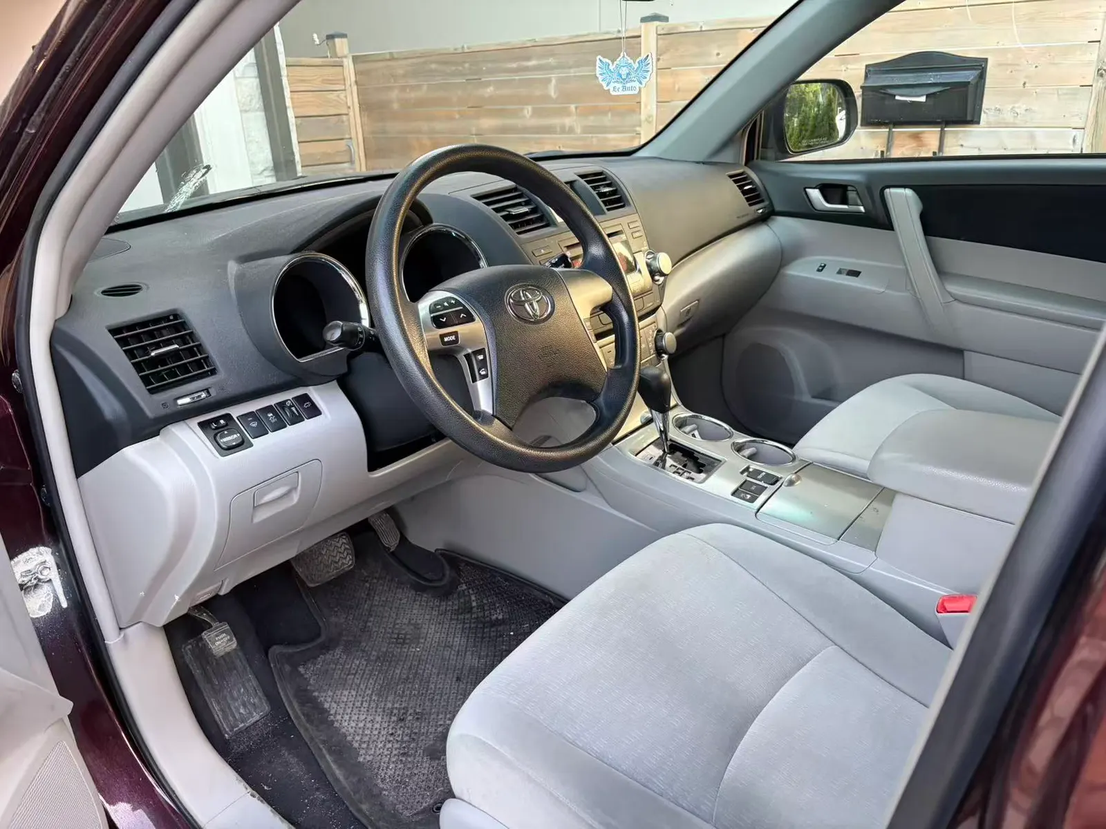 Interior driver side