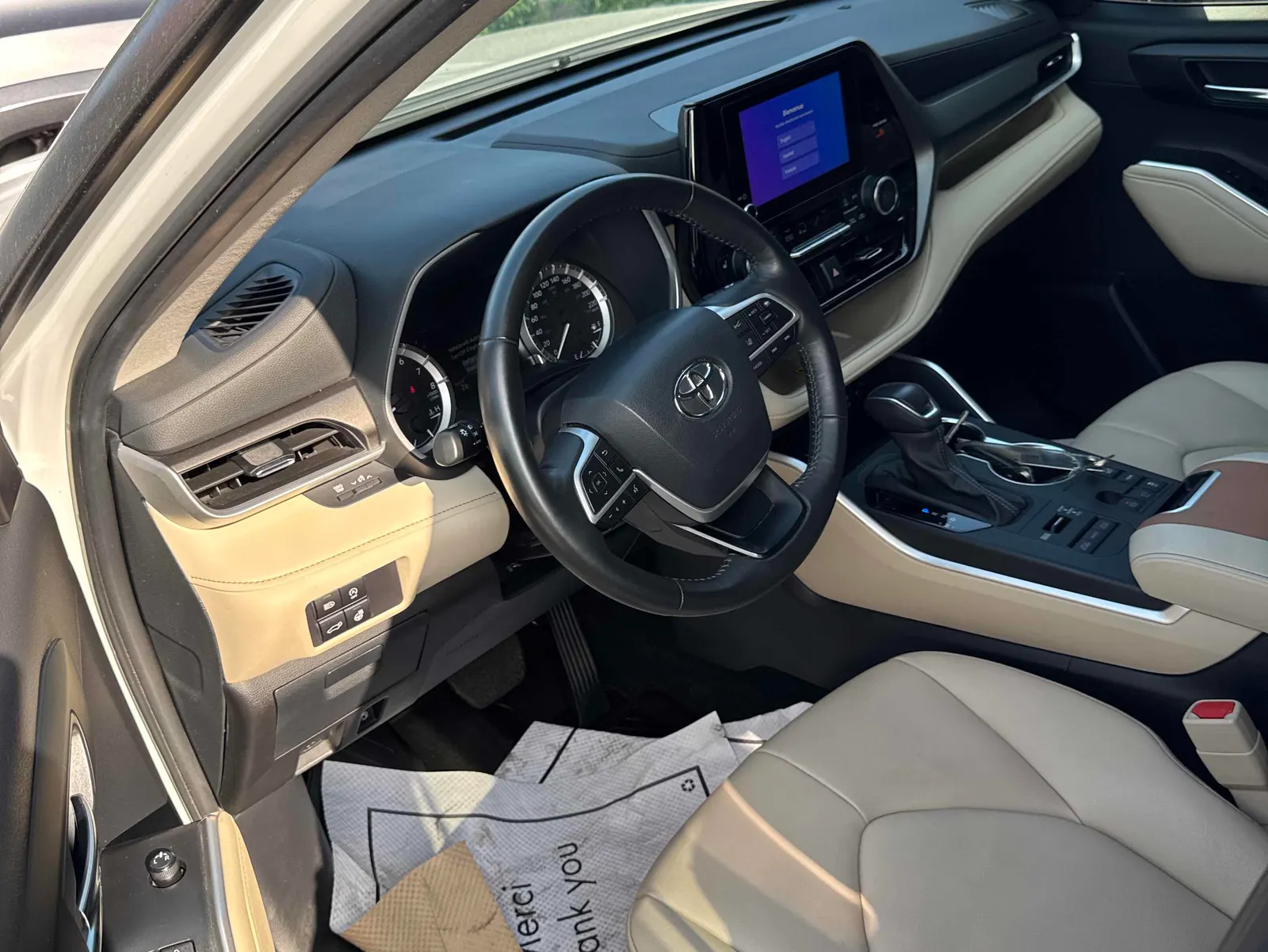 Interior driver side