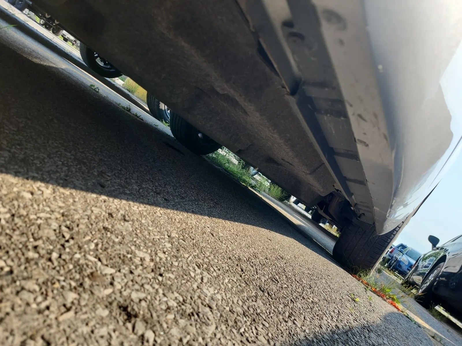 Undercarriage - Driver Photo
