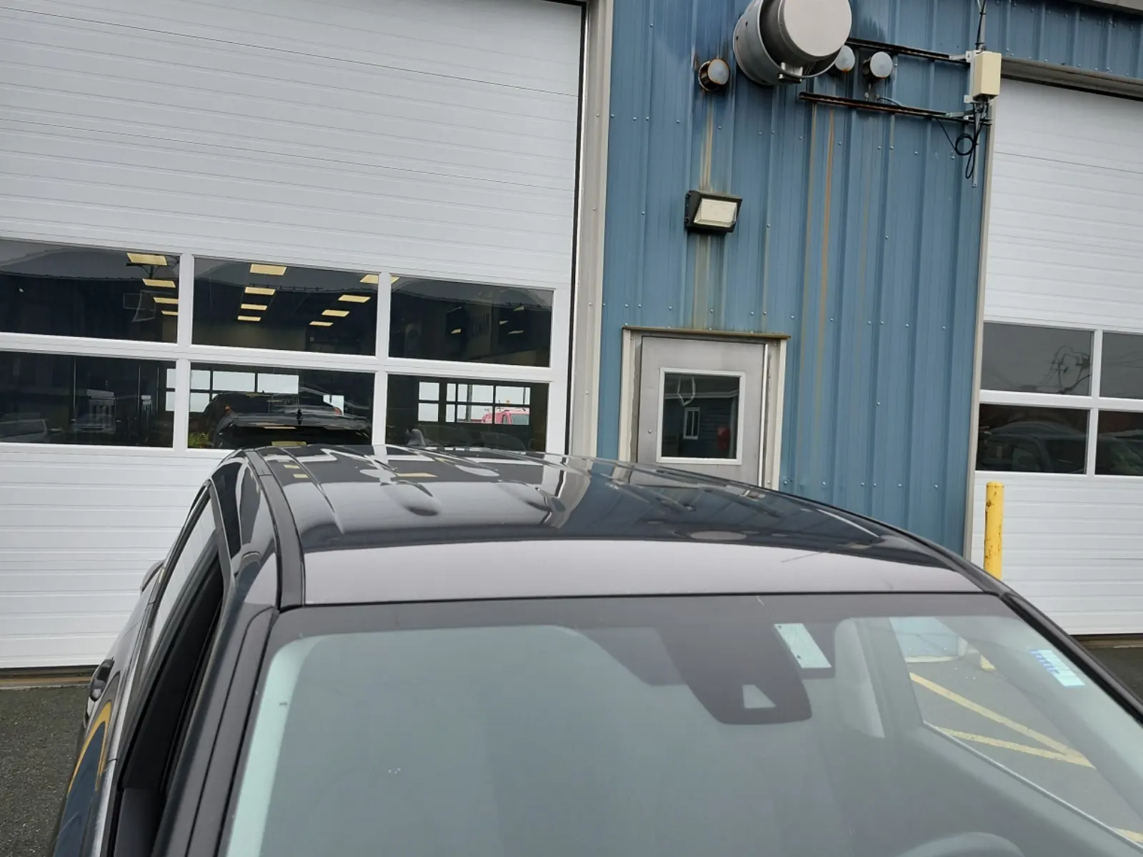 Exterior Roof Photo