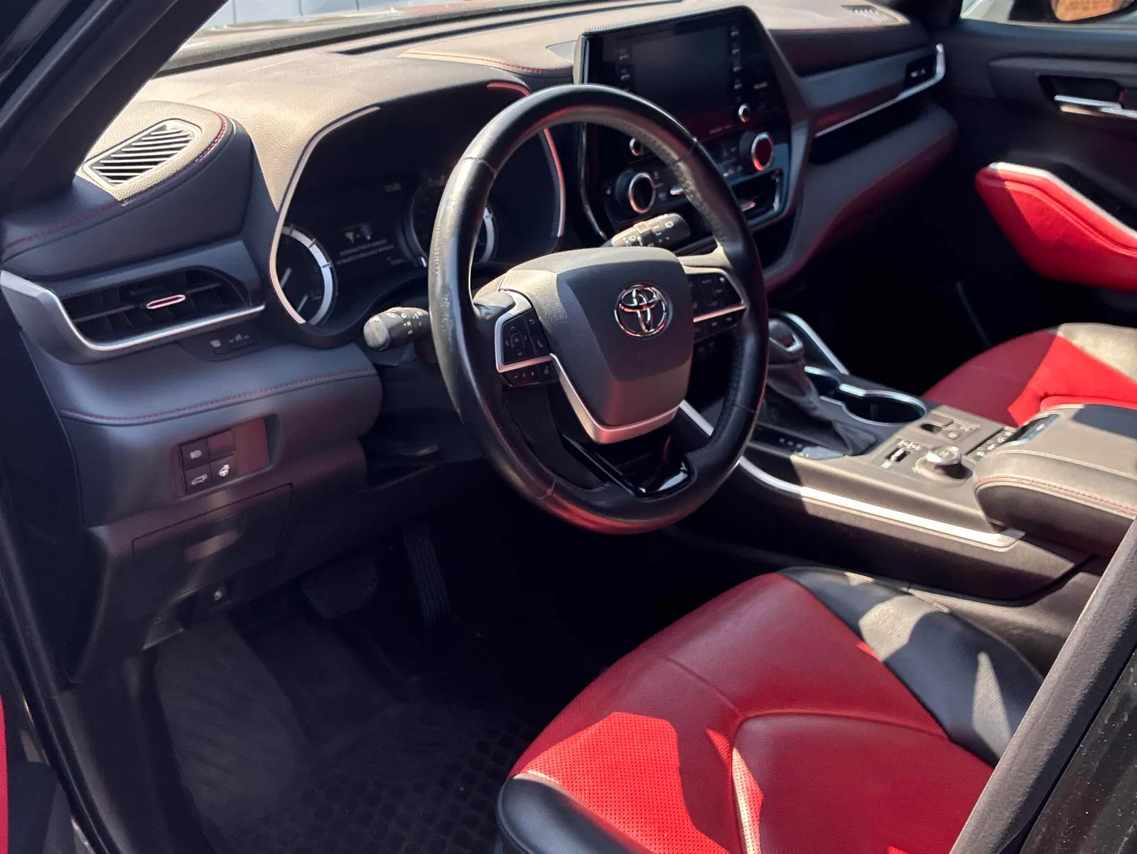 Interior driver side