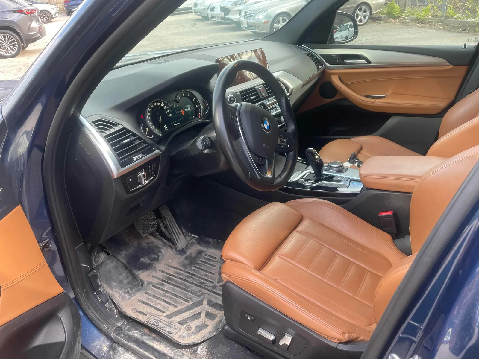 Interior driver side