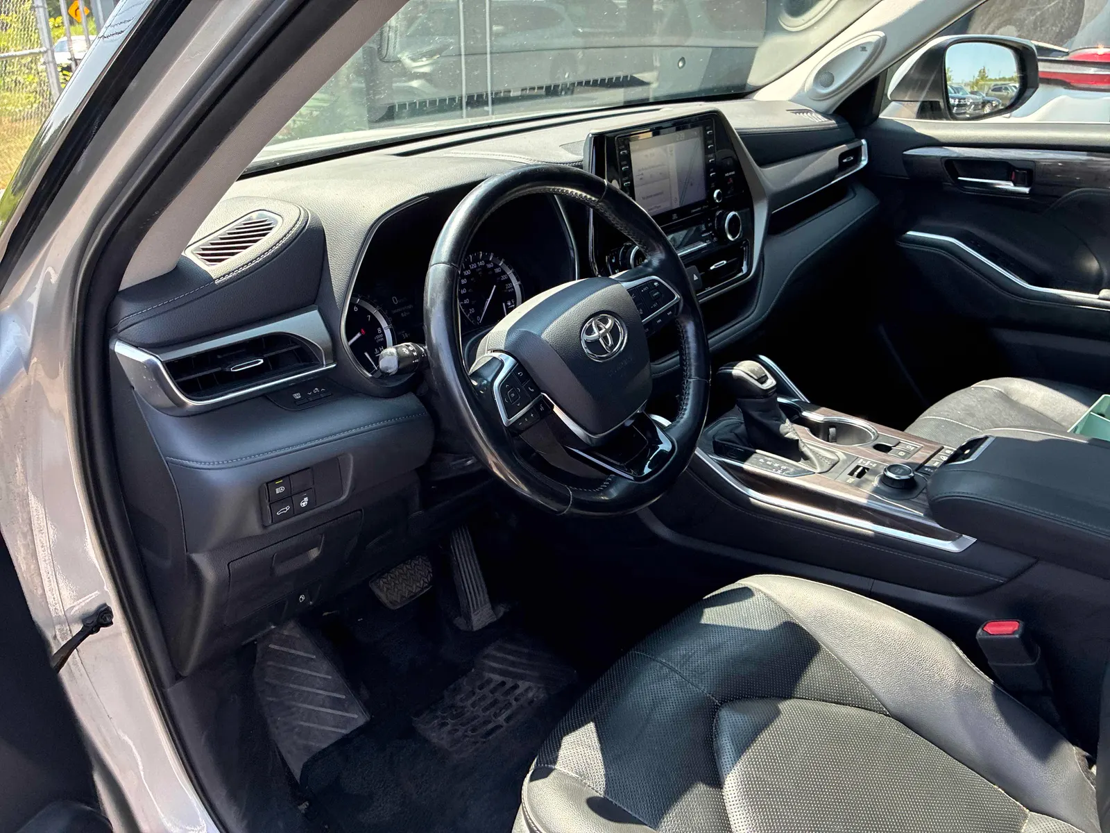 Interior driver side