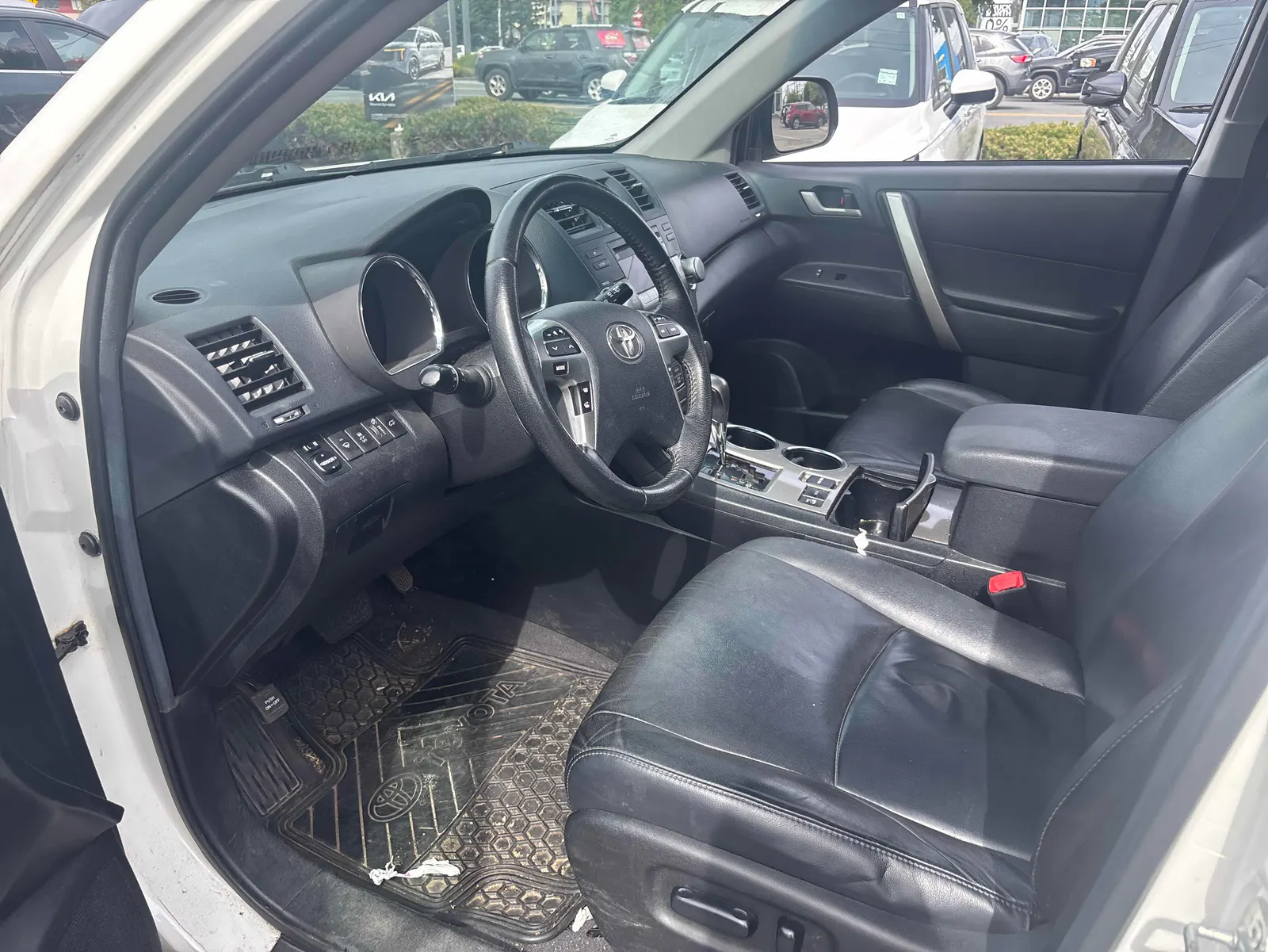 Interior driver side