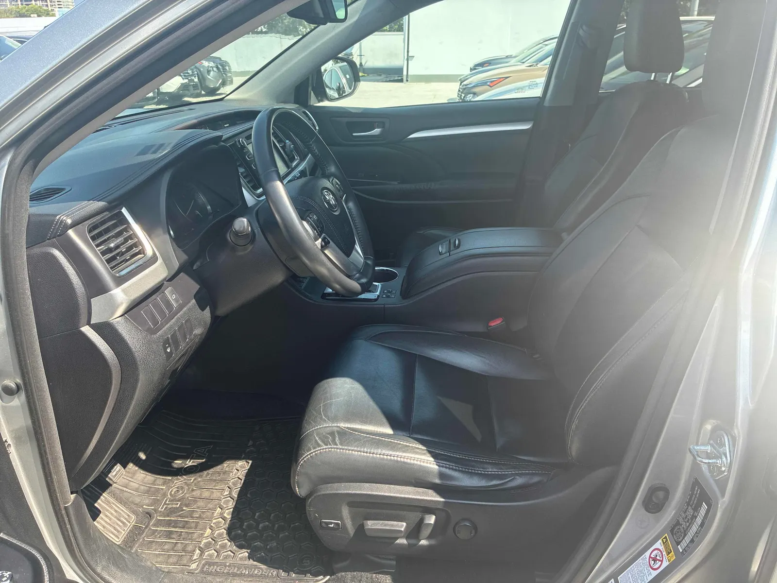 Interior driver side