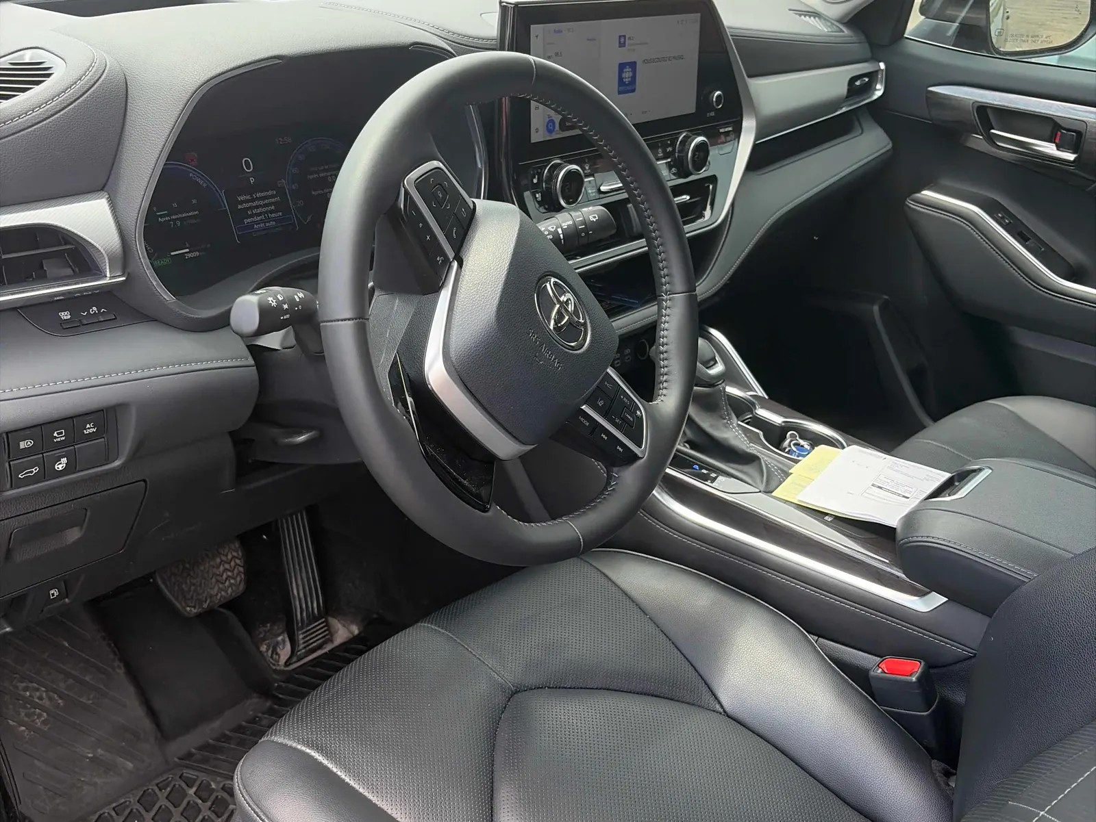 Interior driver side