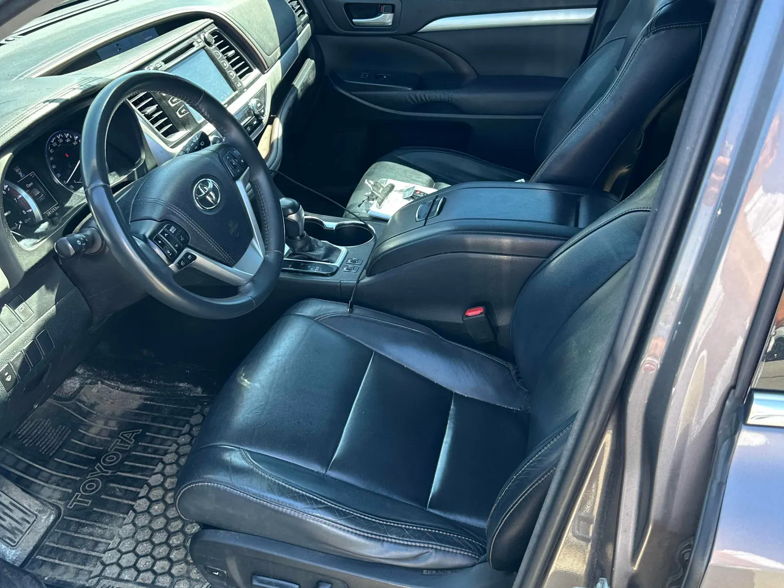 Interior driver side