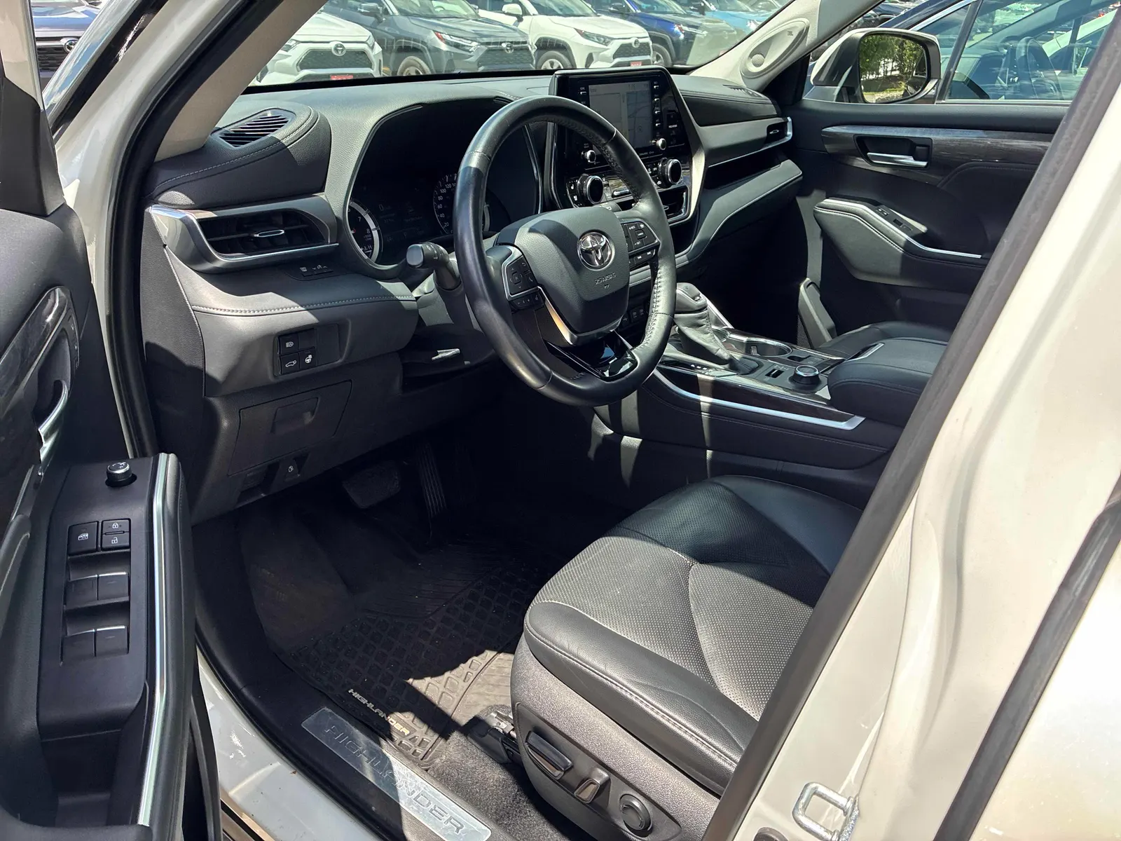 Interior driver side