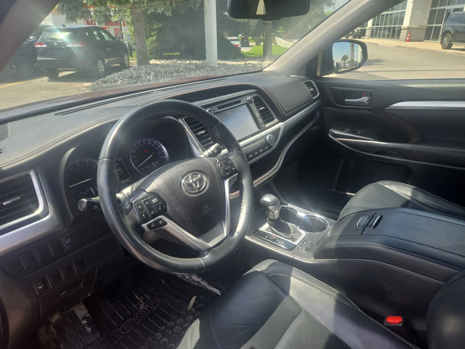 Interior driver side