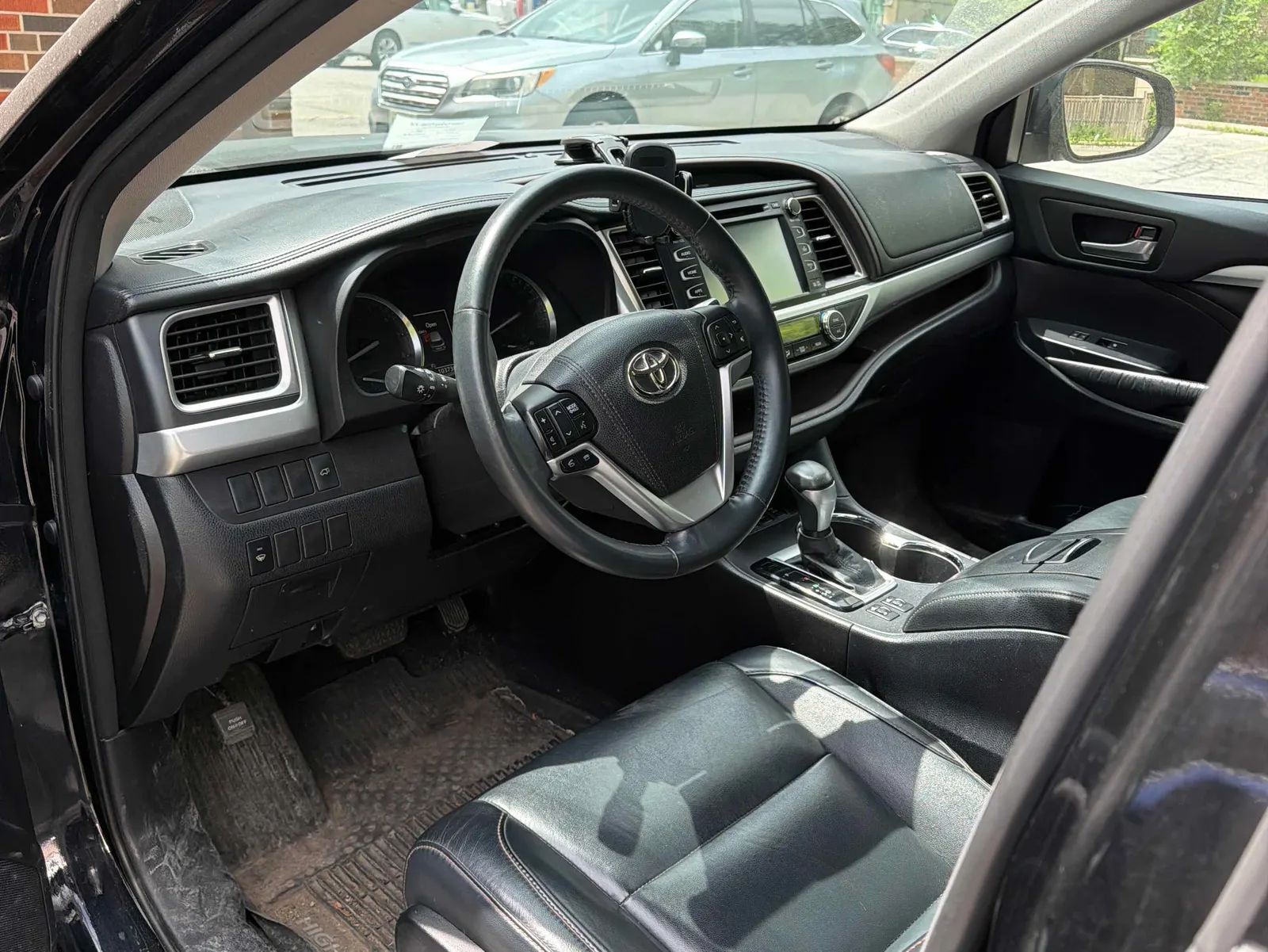 Interior driver side