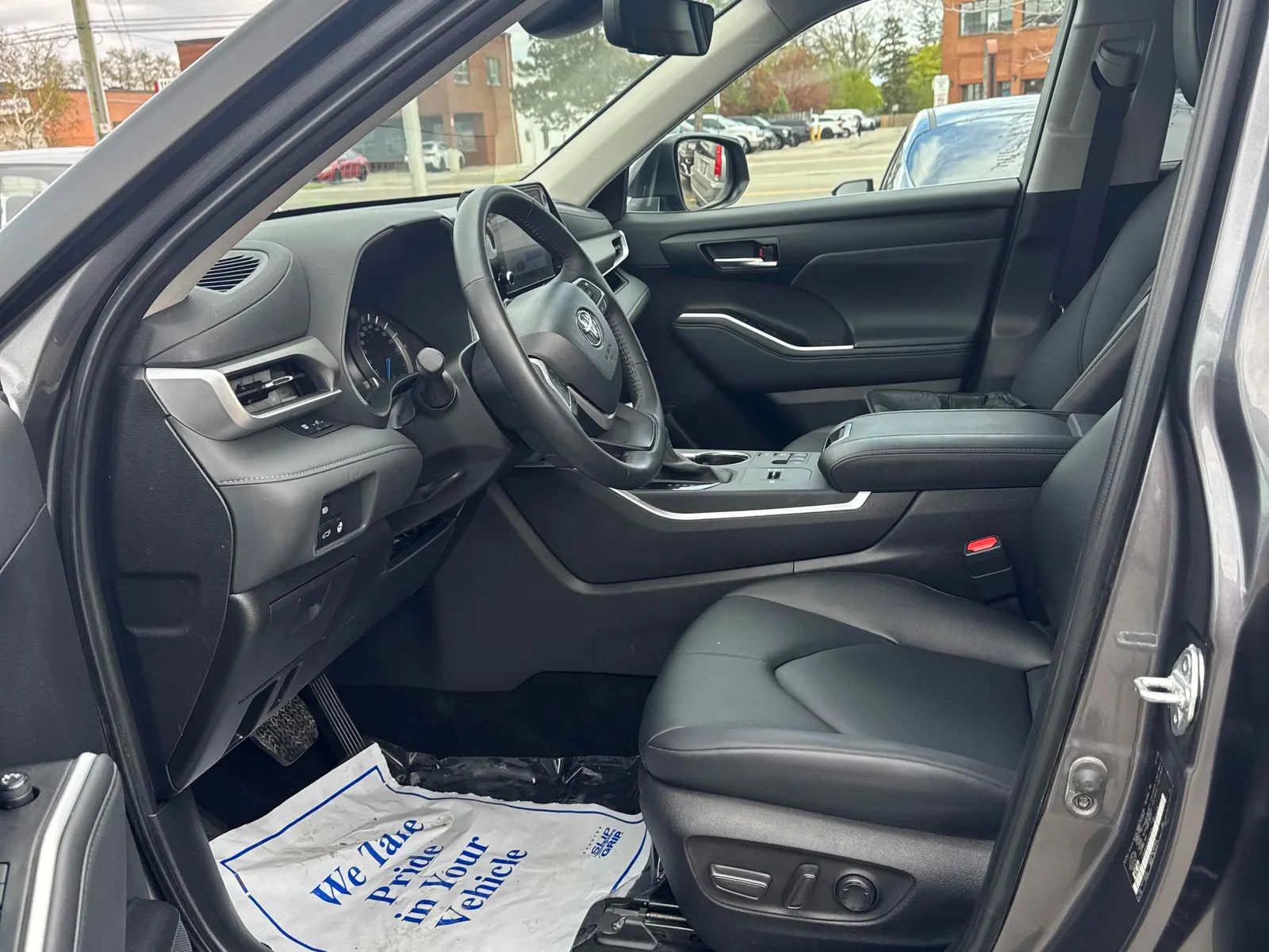 Interior driver side
