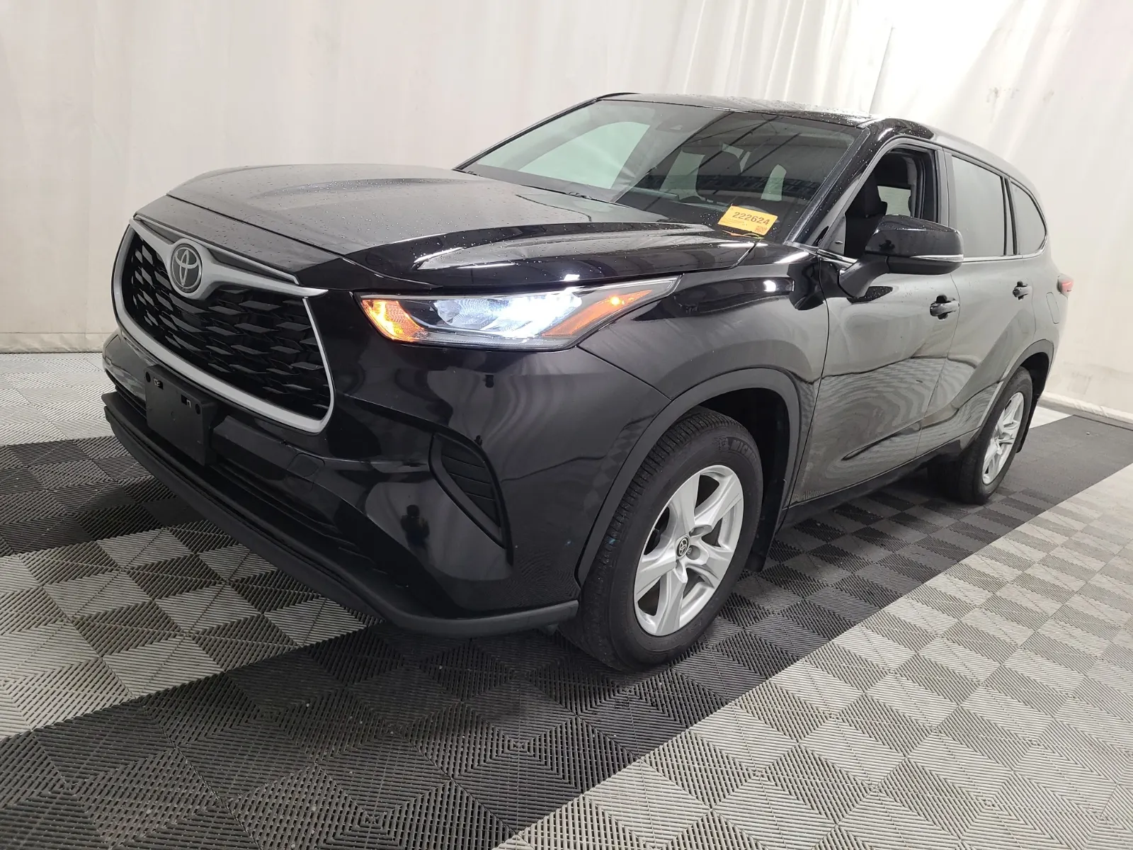 2024 Toyota Highlander